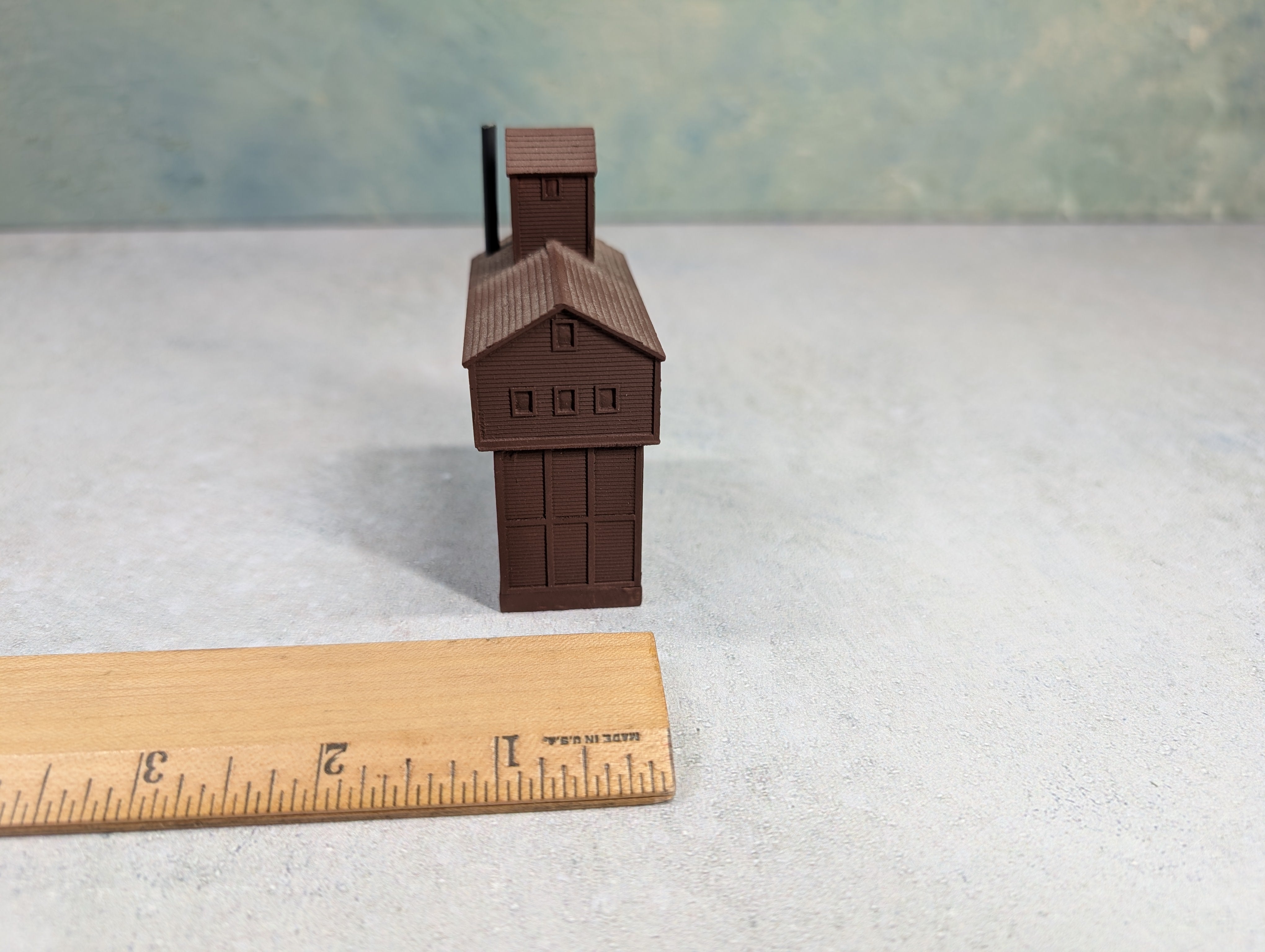 USED Marklin 2635 Z Scale Mini-Club Classic American Series Mine Head Elevator Assembled
