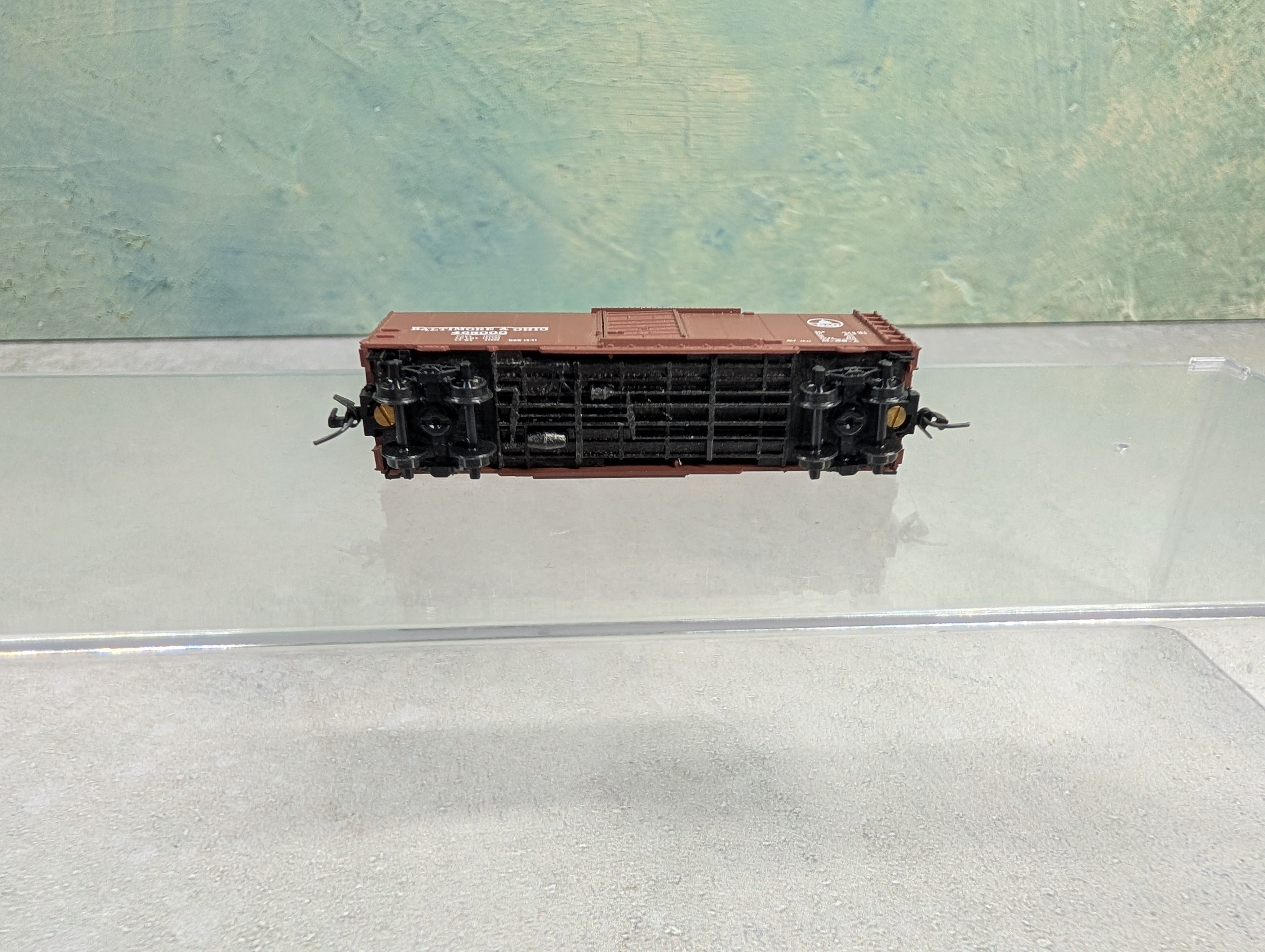 USED Micro-Trains Z Scale Box Car Baltimore & Ohio B&O #465000