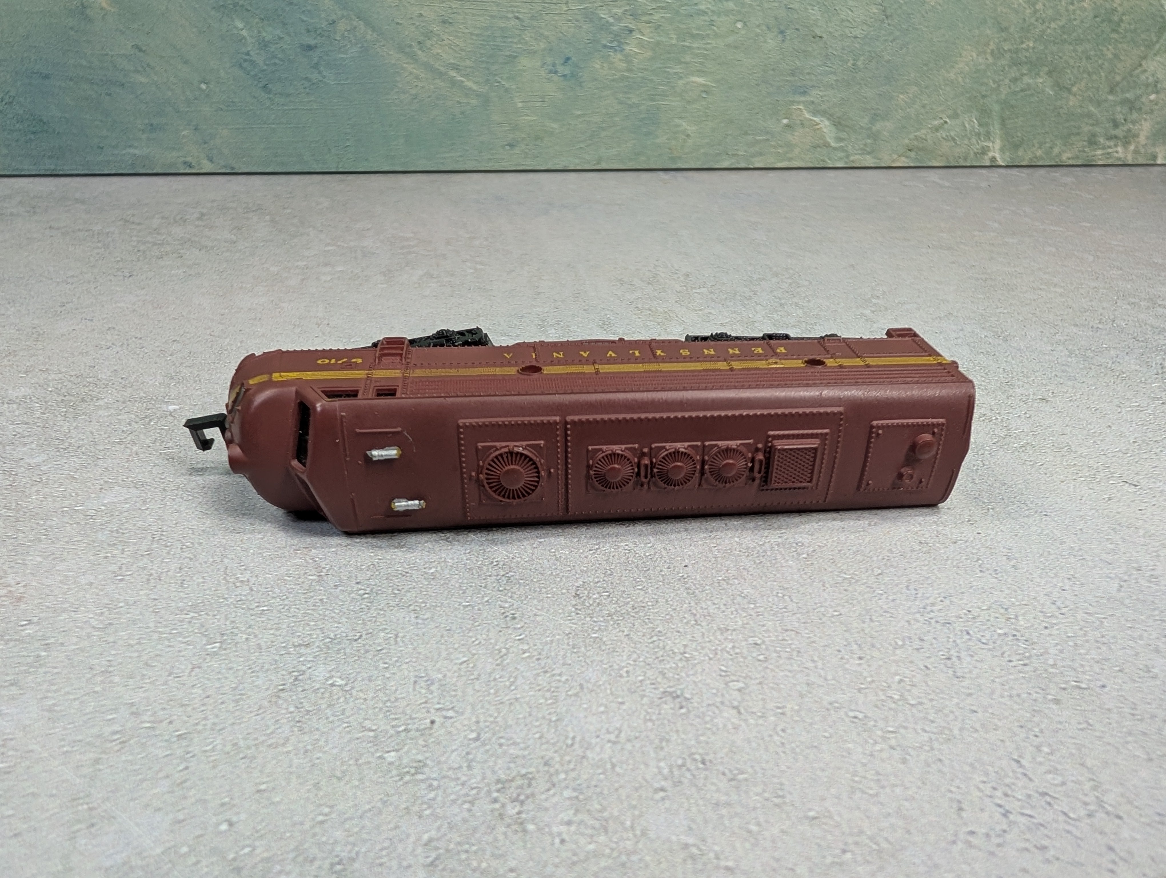 USED Bachmann N Scale Diesel Locomotive Pennsylvania #9710 Runs DC
