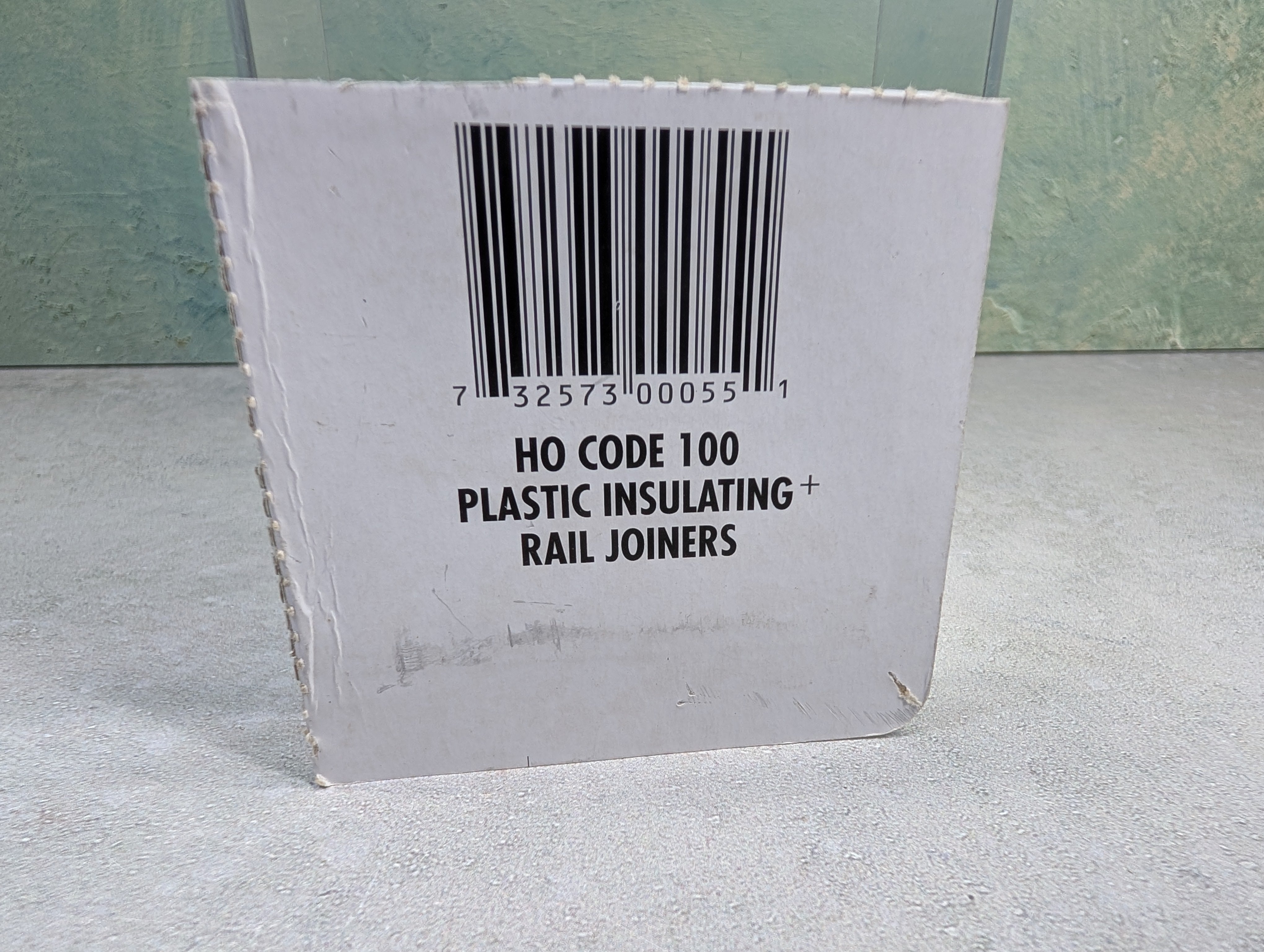 Atlas 55 HO Scale Code 100 Plastic Insulating Rail Joiners
