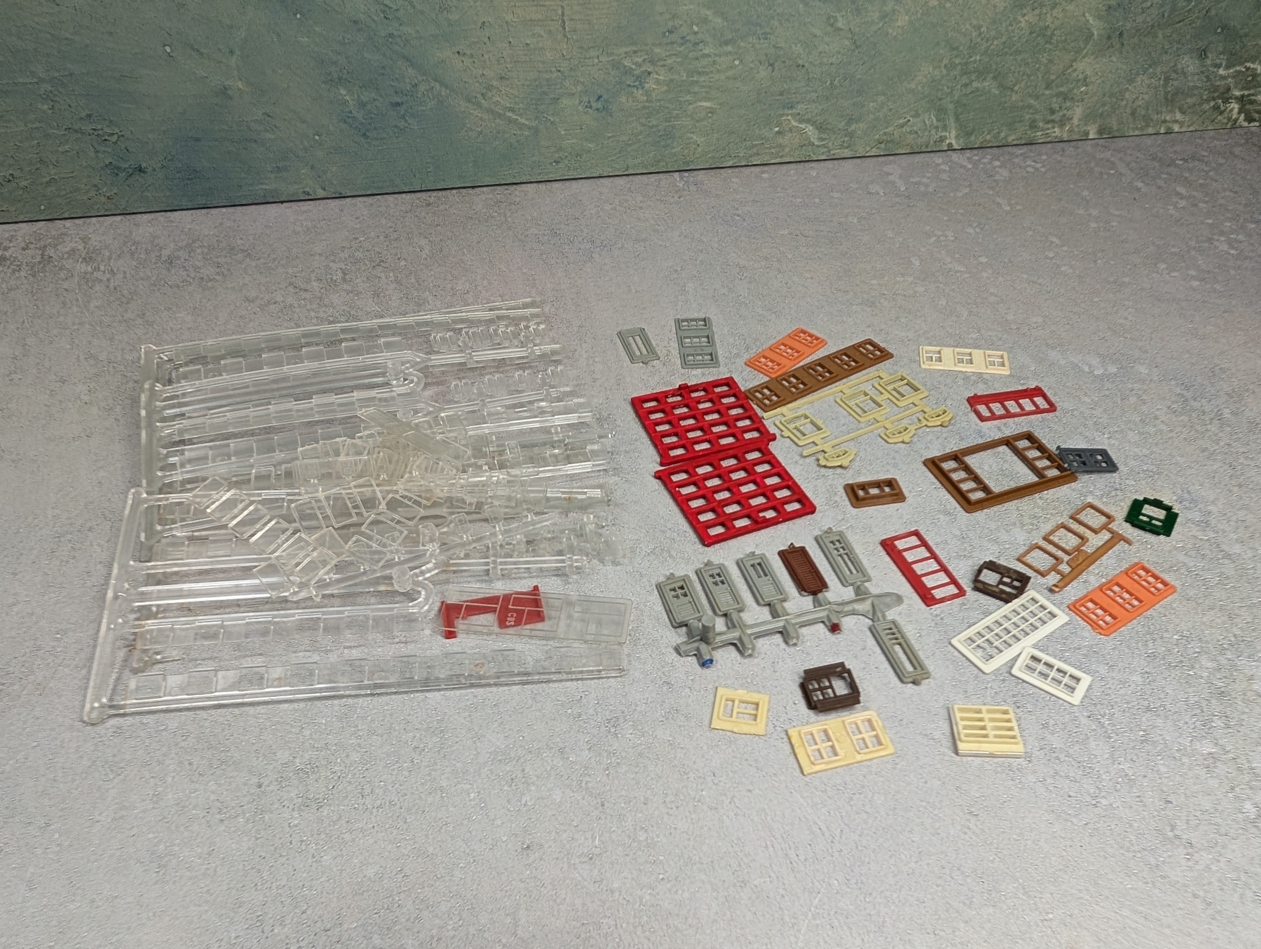 USED HO Scale Lot of Windows, Doors, and Plastic Glass
