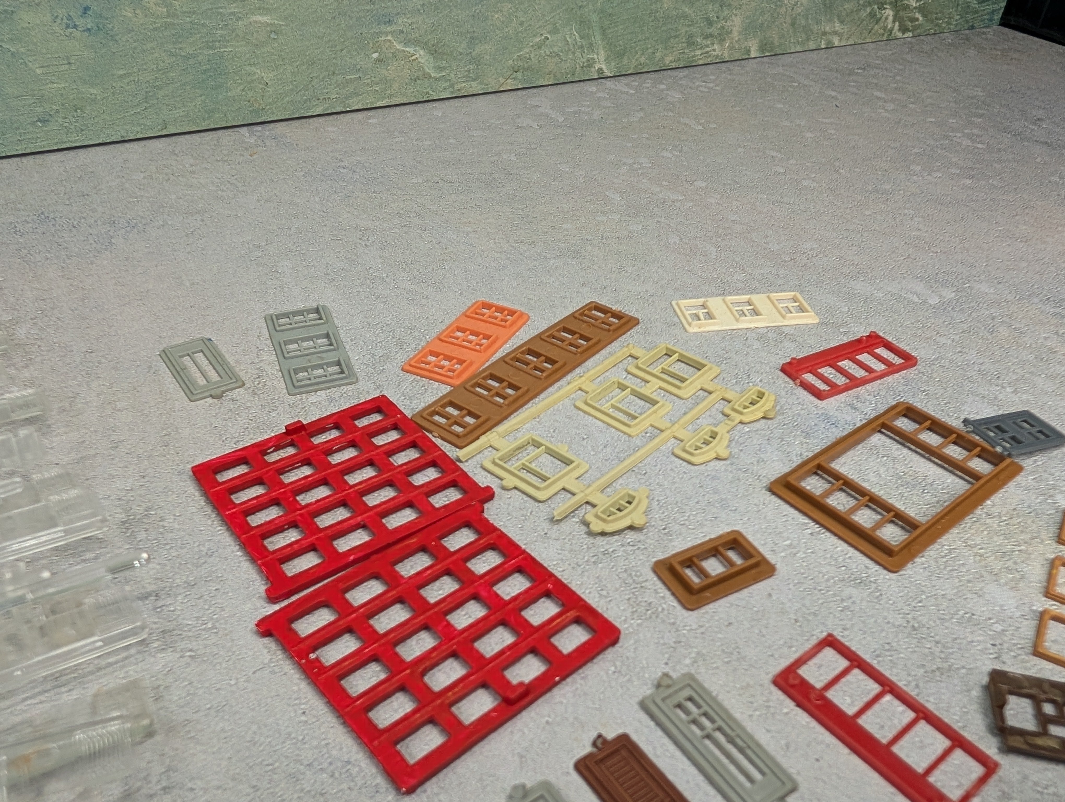USED HO Scale Lot of Windows, Doors, and Plastic Glass