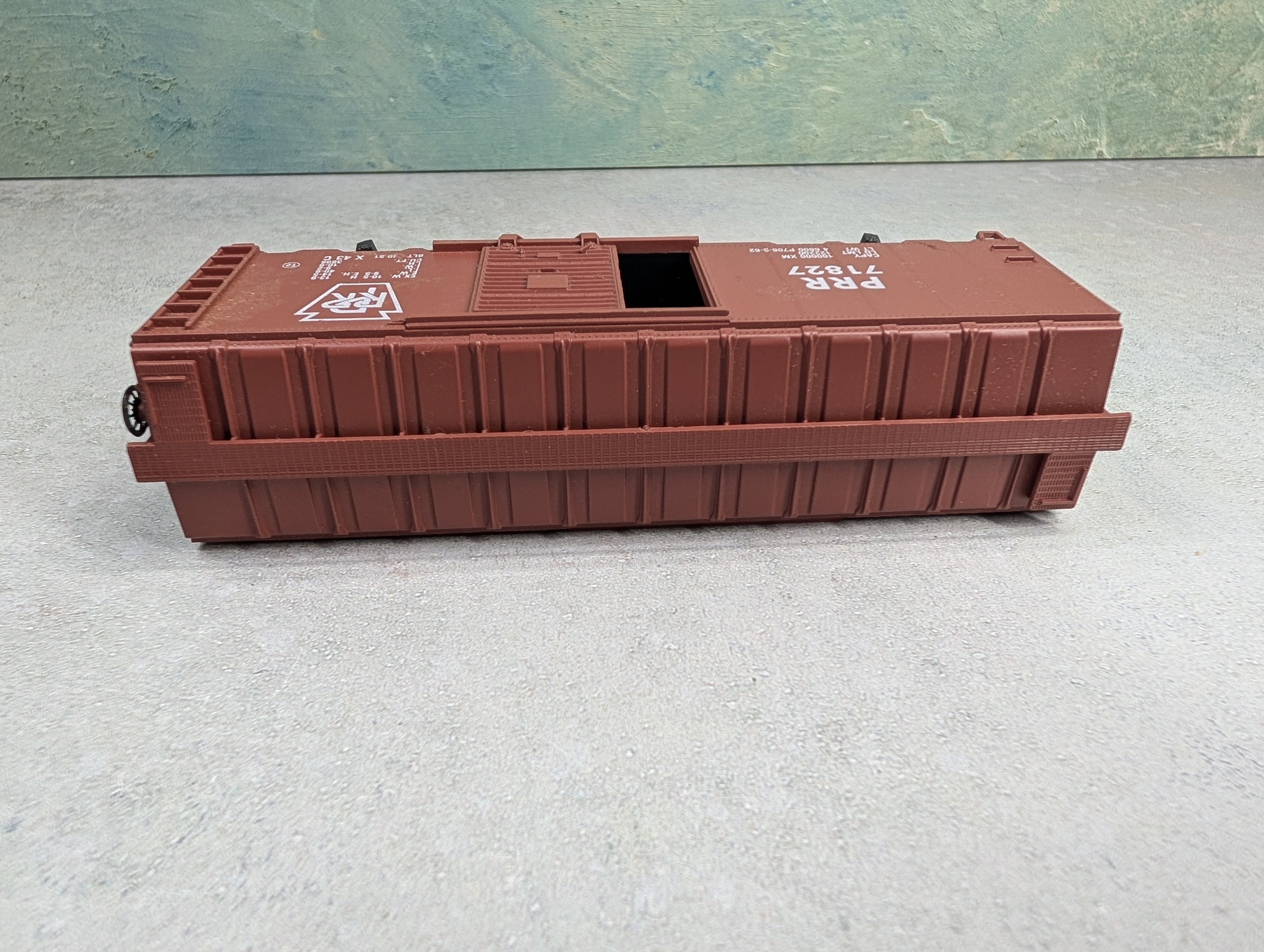 USED Athearn HO Scale 40' Box Car Pennsylvania PRR #71827 Kadees