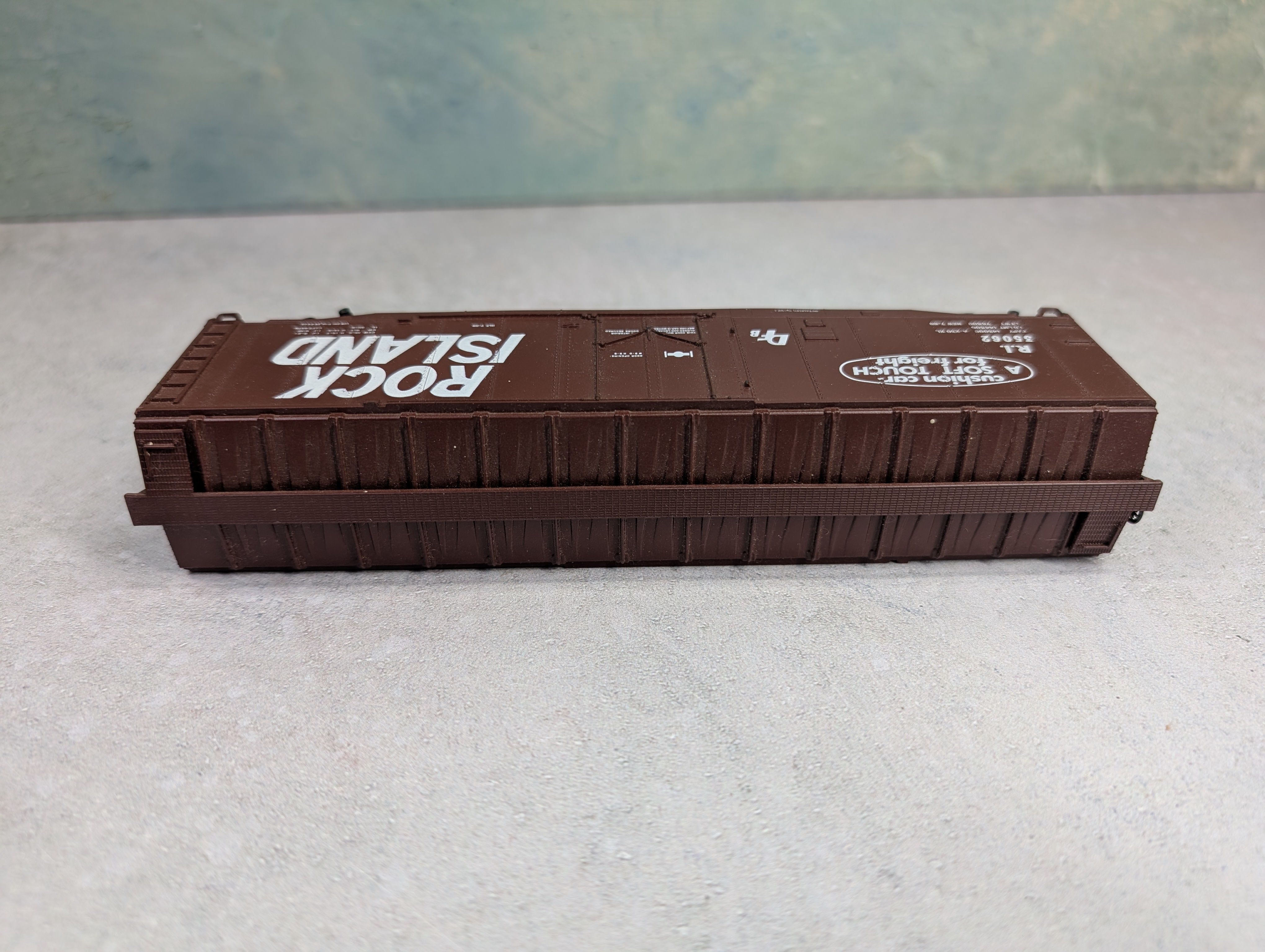 USED Athearn HO Scale 50' Plug Door Box Car Rock Island RI #35062