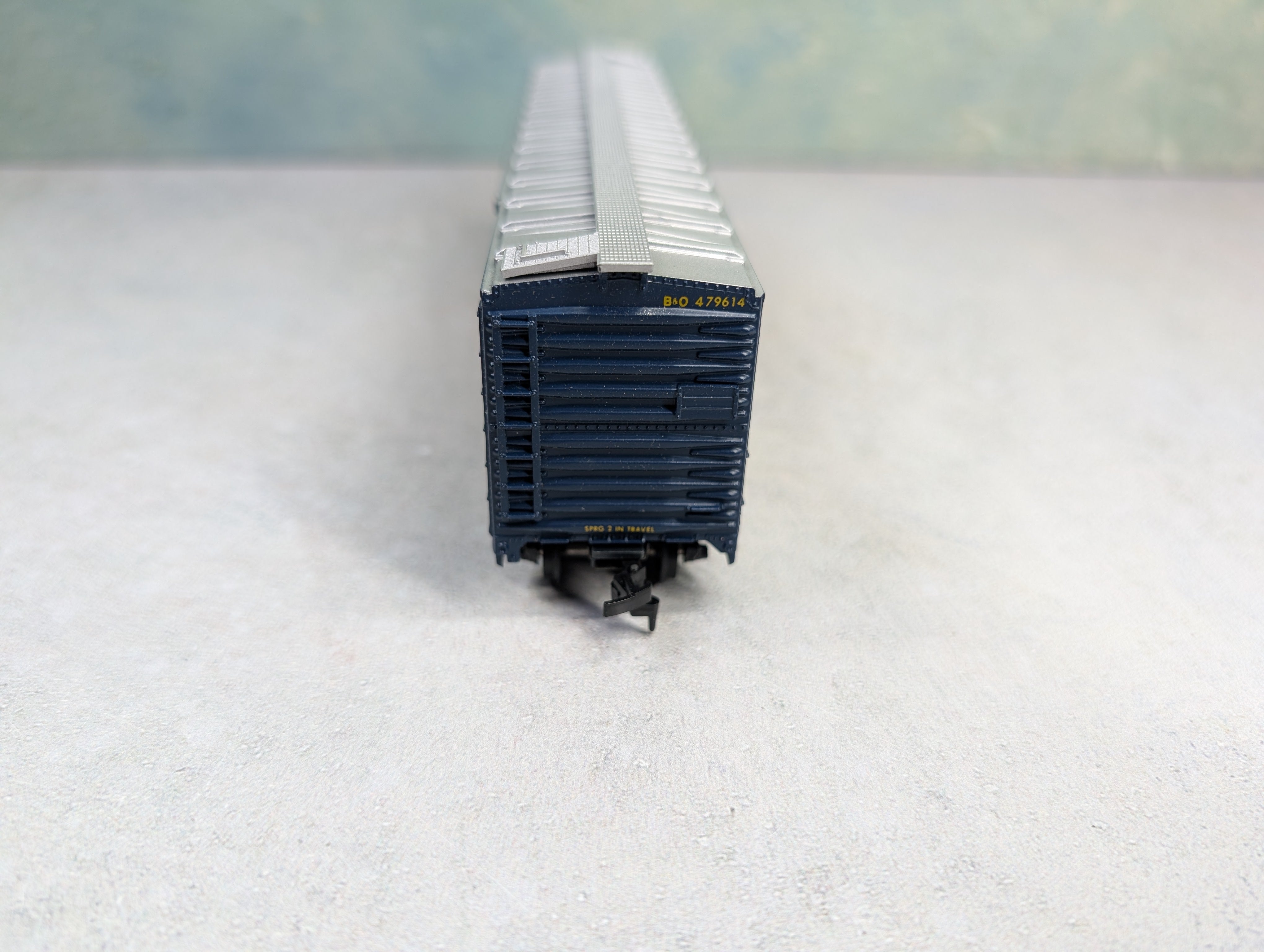 USED Athearn HO Scale 50' Plug Door Box Car Chessie System B&O #479614