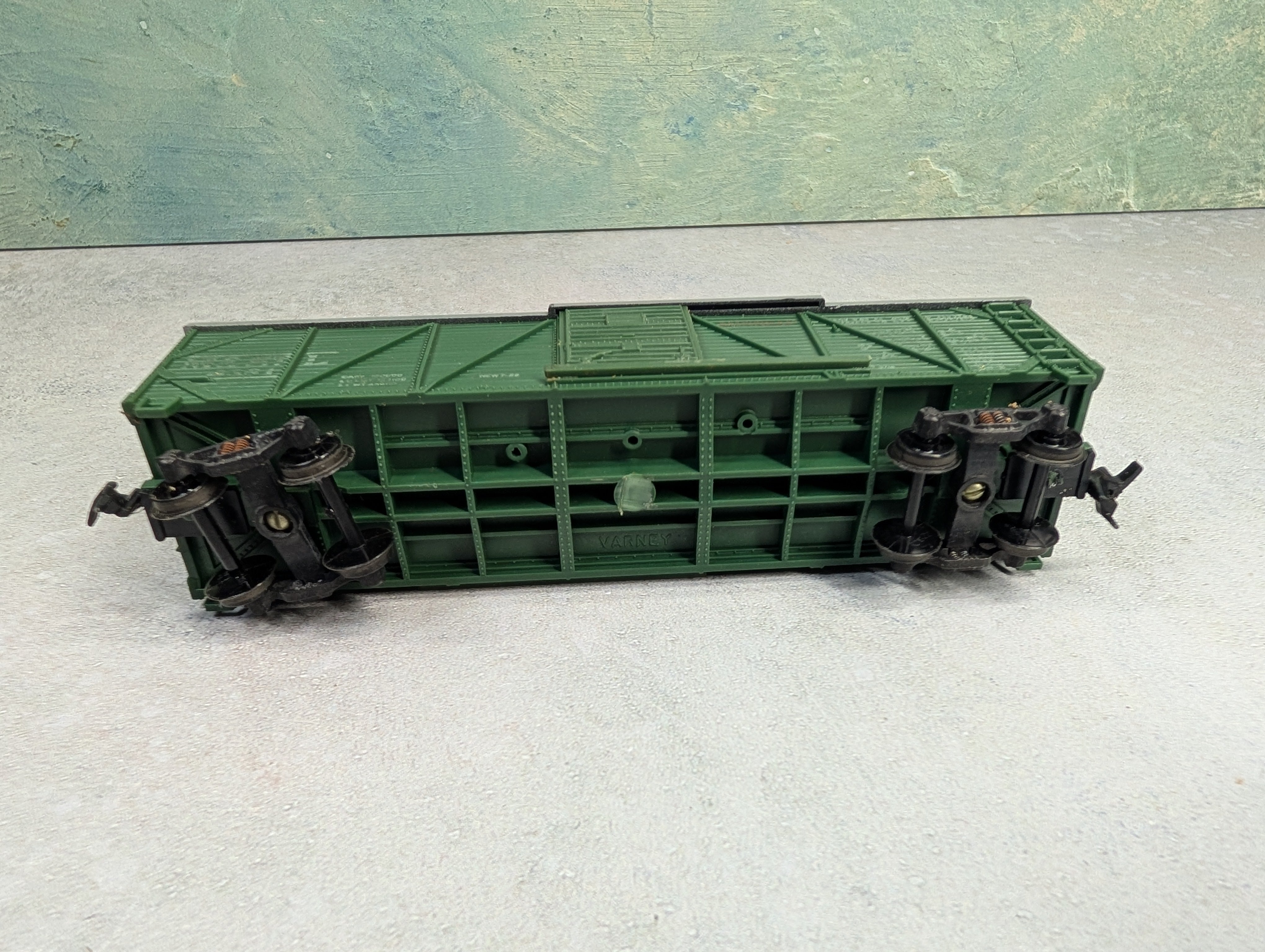 USED Varney HO Scale 40' Wooden Box Car Minneapolis & St Louis M&StL #4381 Faded Text