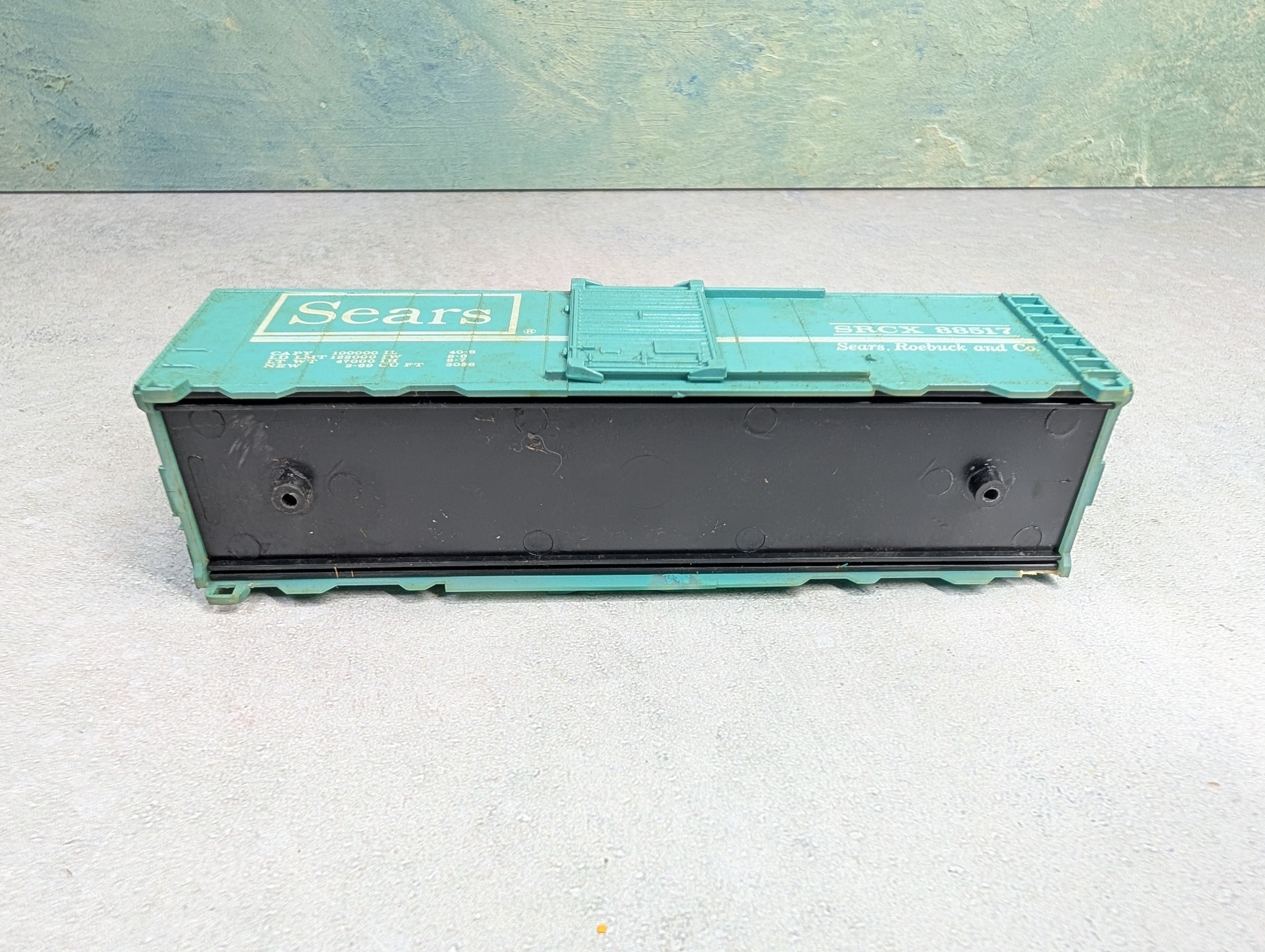 USED Lionel HO Scale 40' Box Car Sears SRCX #88517 No Trucks/Couplers
