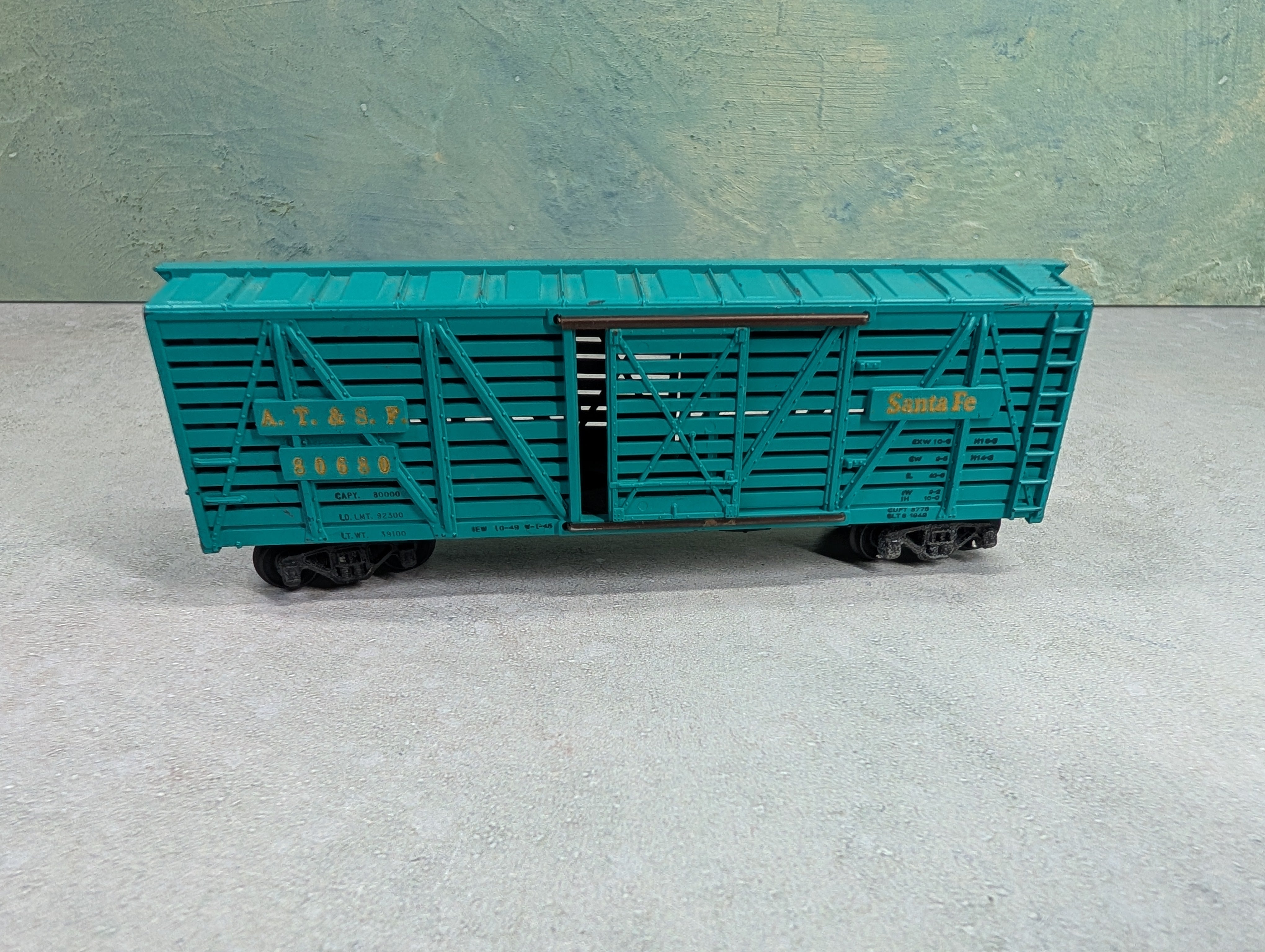 USED Mantua HO Scale 40' Cattle Stock Car Santa Fe ATSF #80680