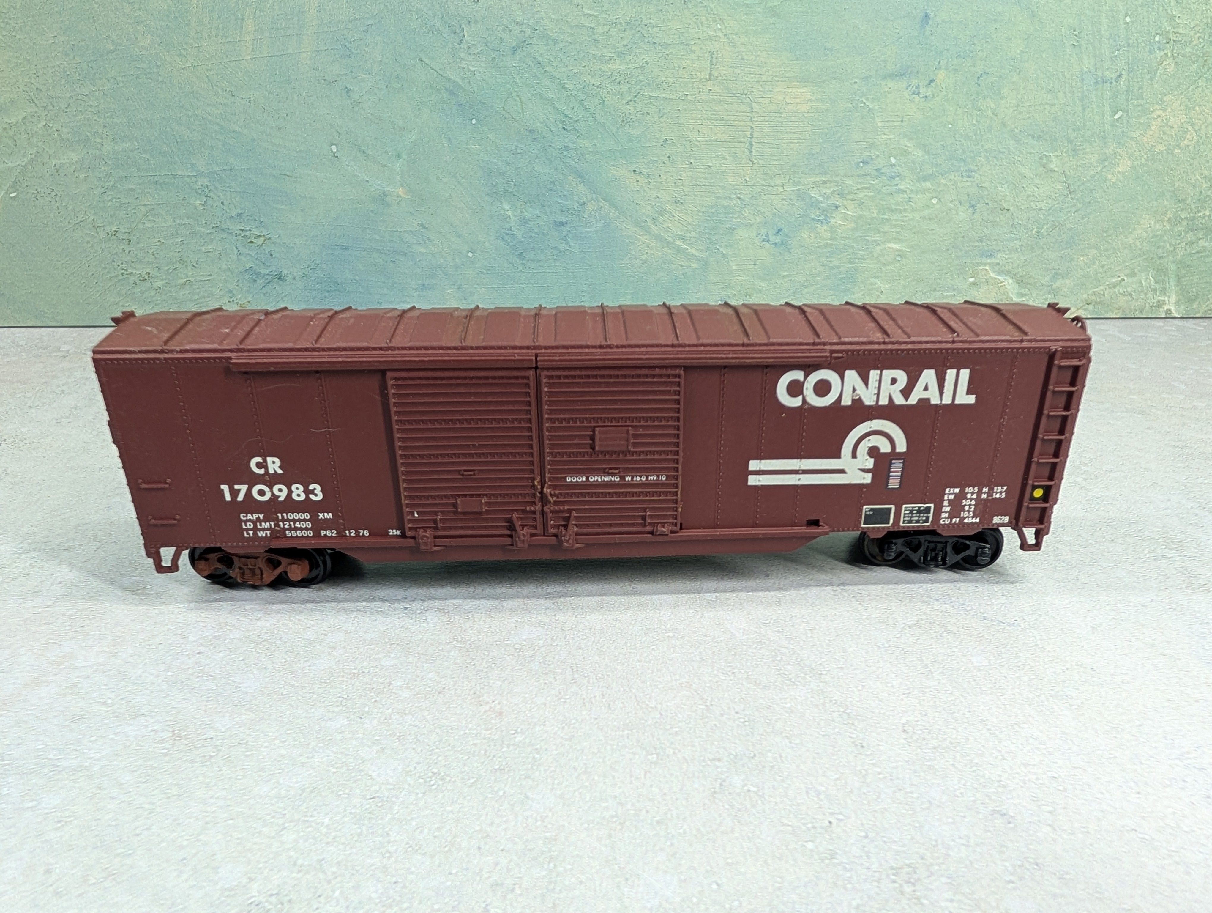 USED Athearn HO Scale 50' DD Box Car Conrail CR #170983 Custom Decals
