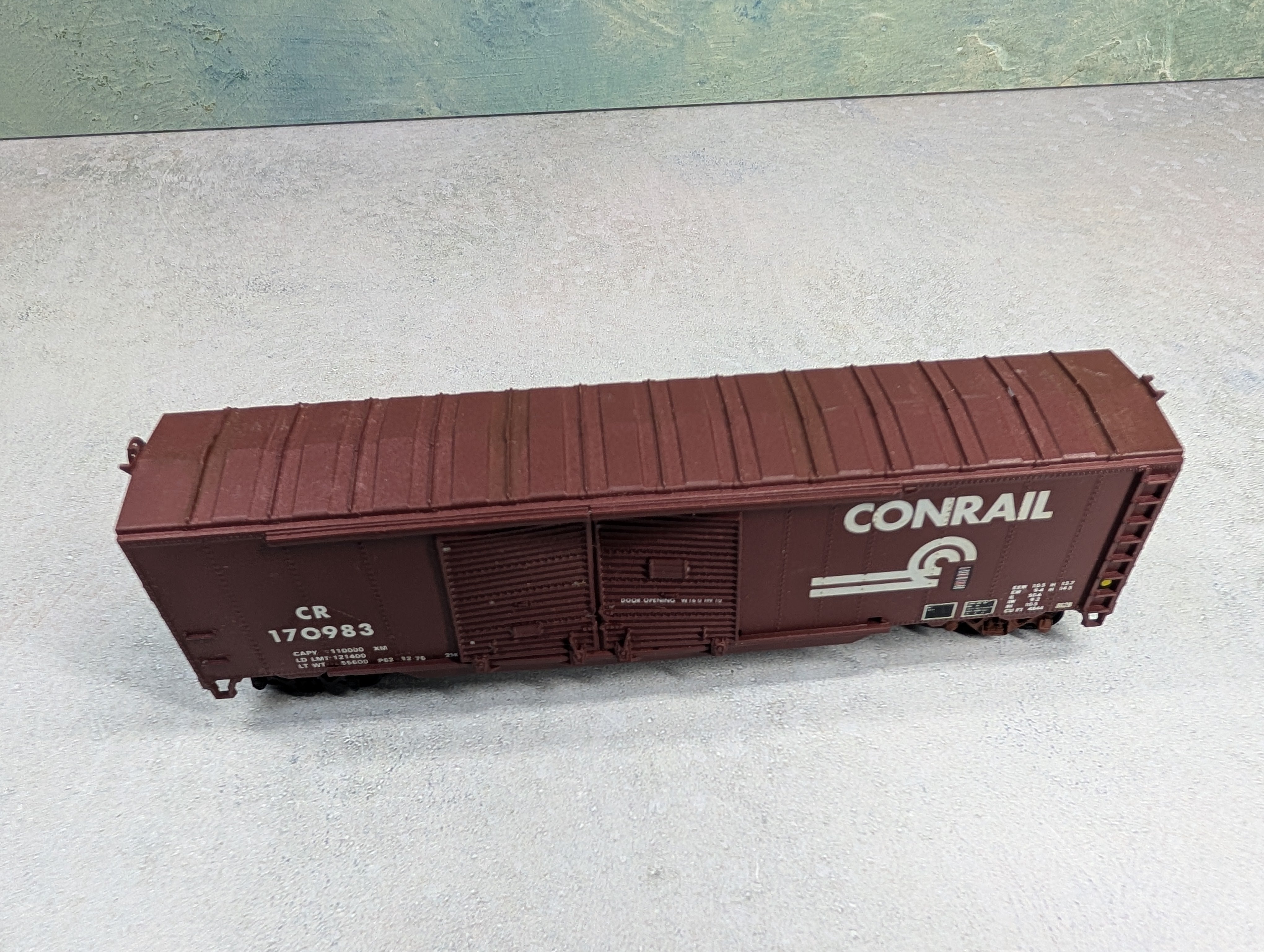 USED Athearn HO Scale 50' DD Box Car Conrail CR #170983 Custom Decals