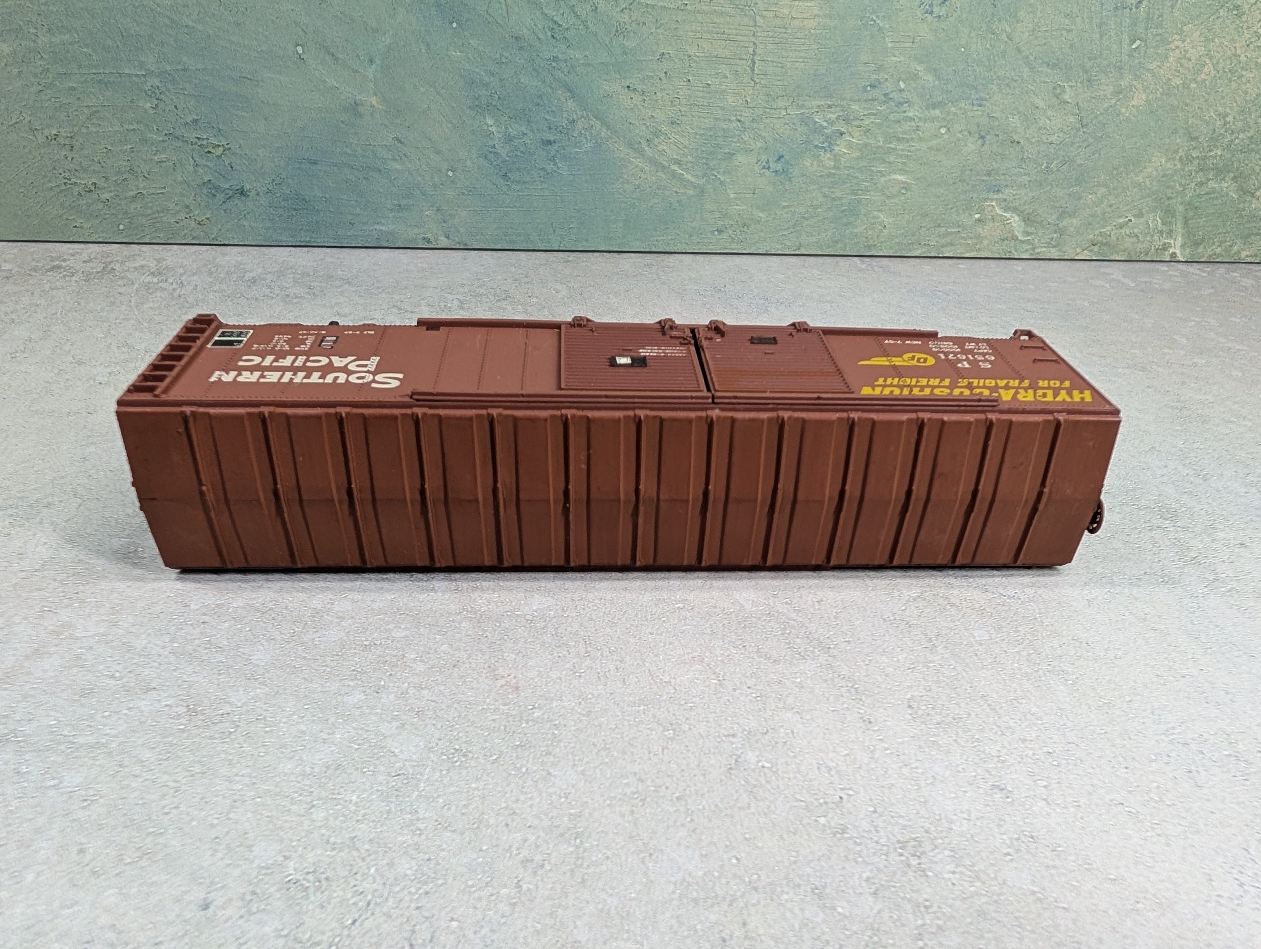 USED Athearn HO Scale 50' DD Box Car Southern Pacific SP #651671