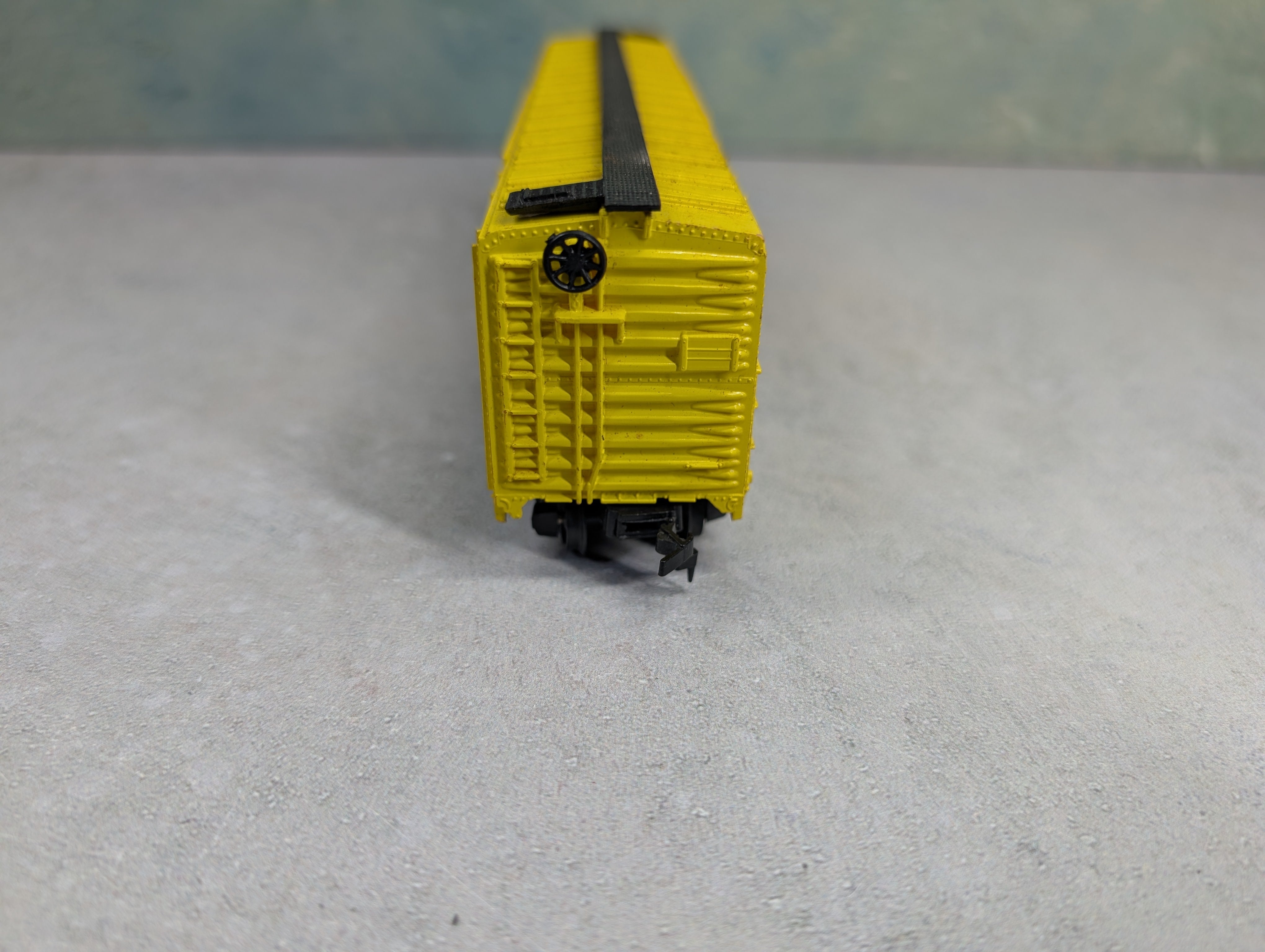 USED Bachmann HO Scale 50' Reefer Box Car Burlington Northern BN #590508