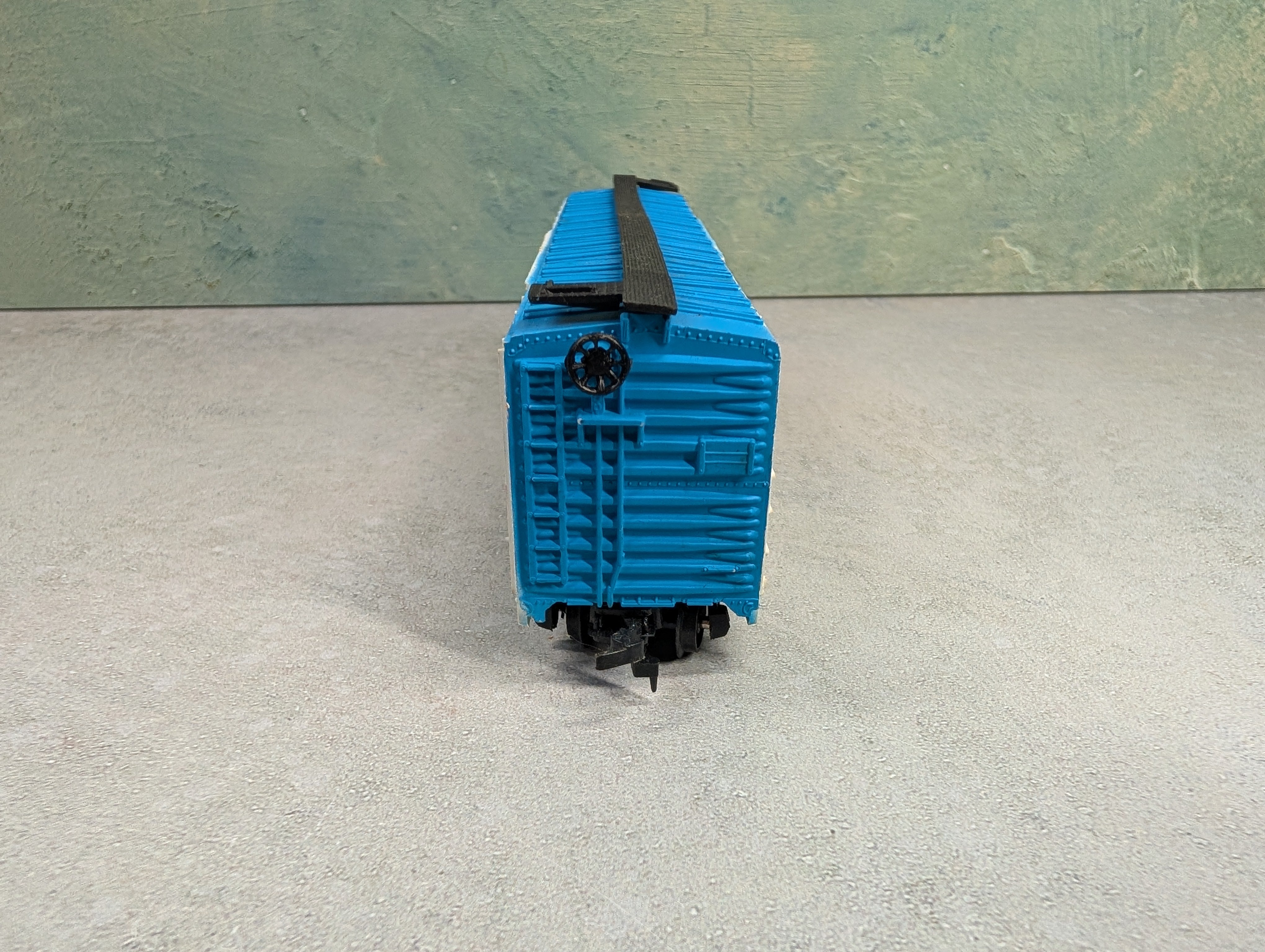 USED AHM HO Scale 50' Box Car Scotties