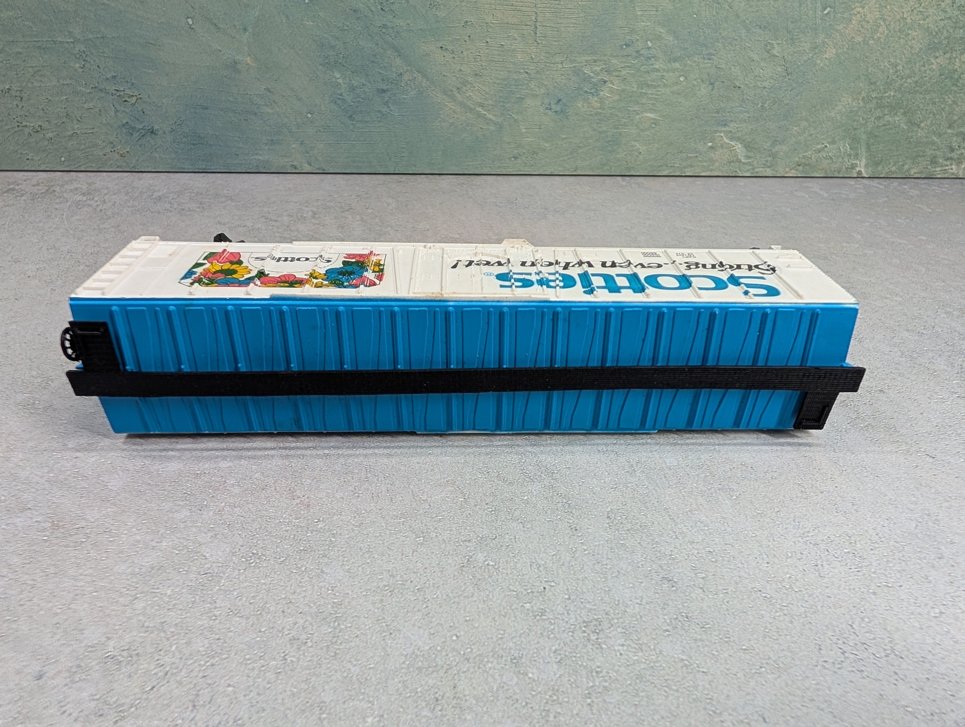 USED AHM HO Scale 50' Box Car Scotties