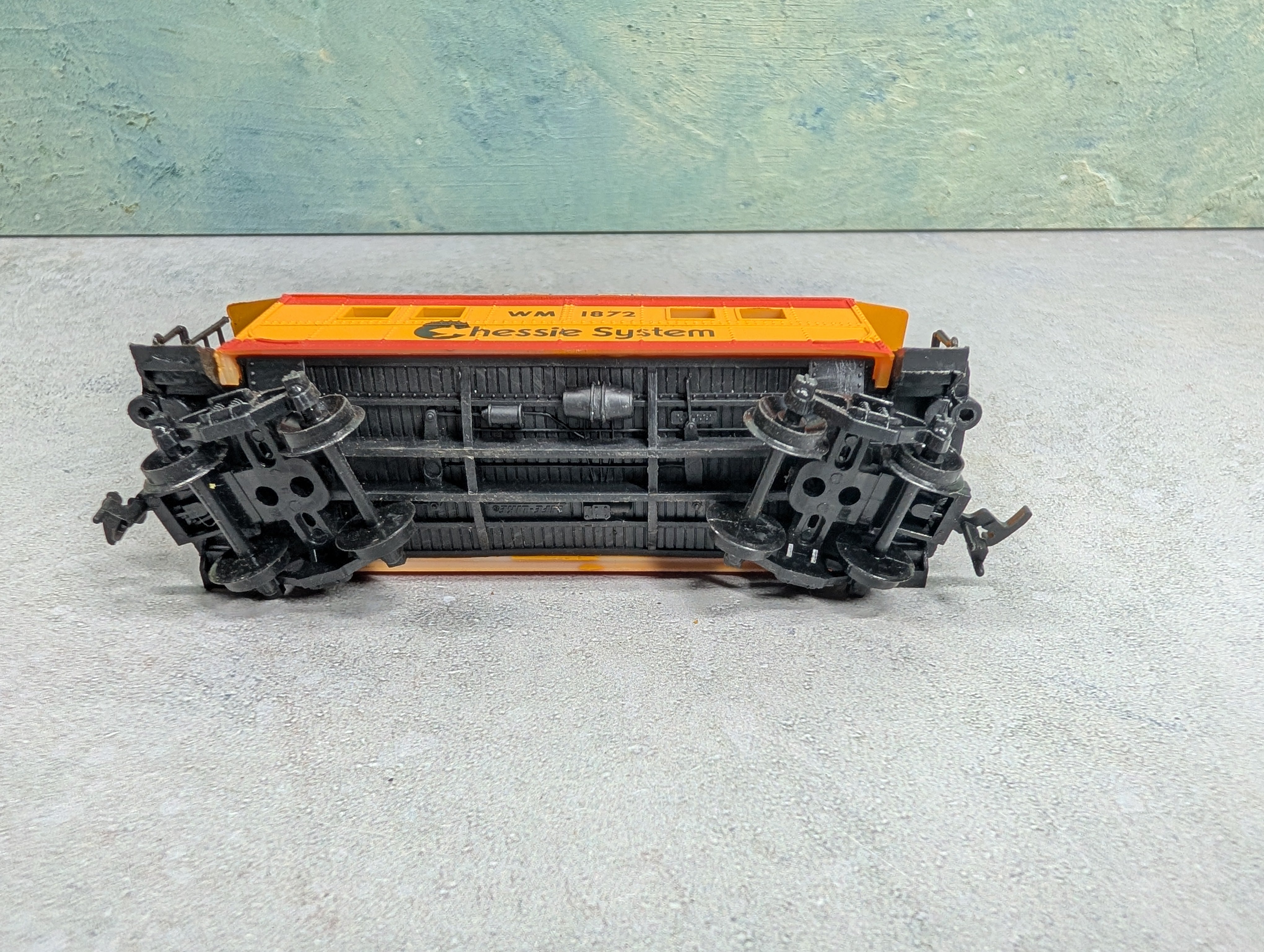 USED Life-Like HO Scale Caboose Chessie System WM #1872