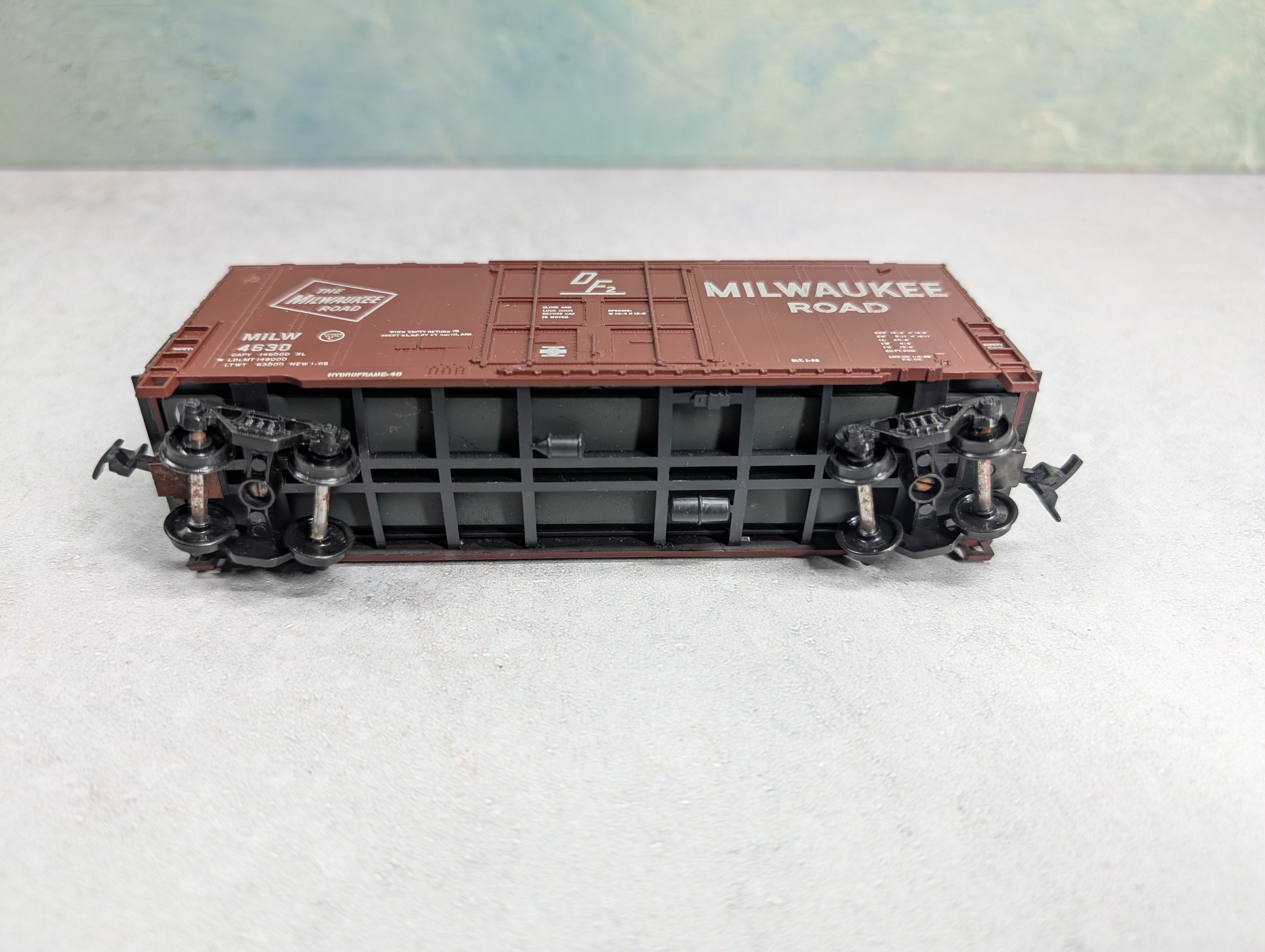 USED Athearn HO Scale 40' Hi-Cube Box Car Milwaukee Road MILW #4630