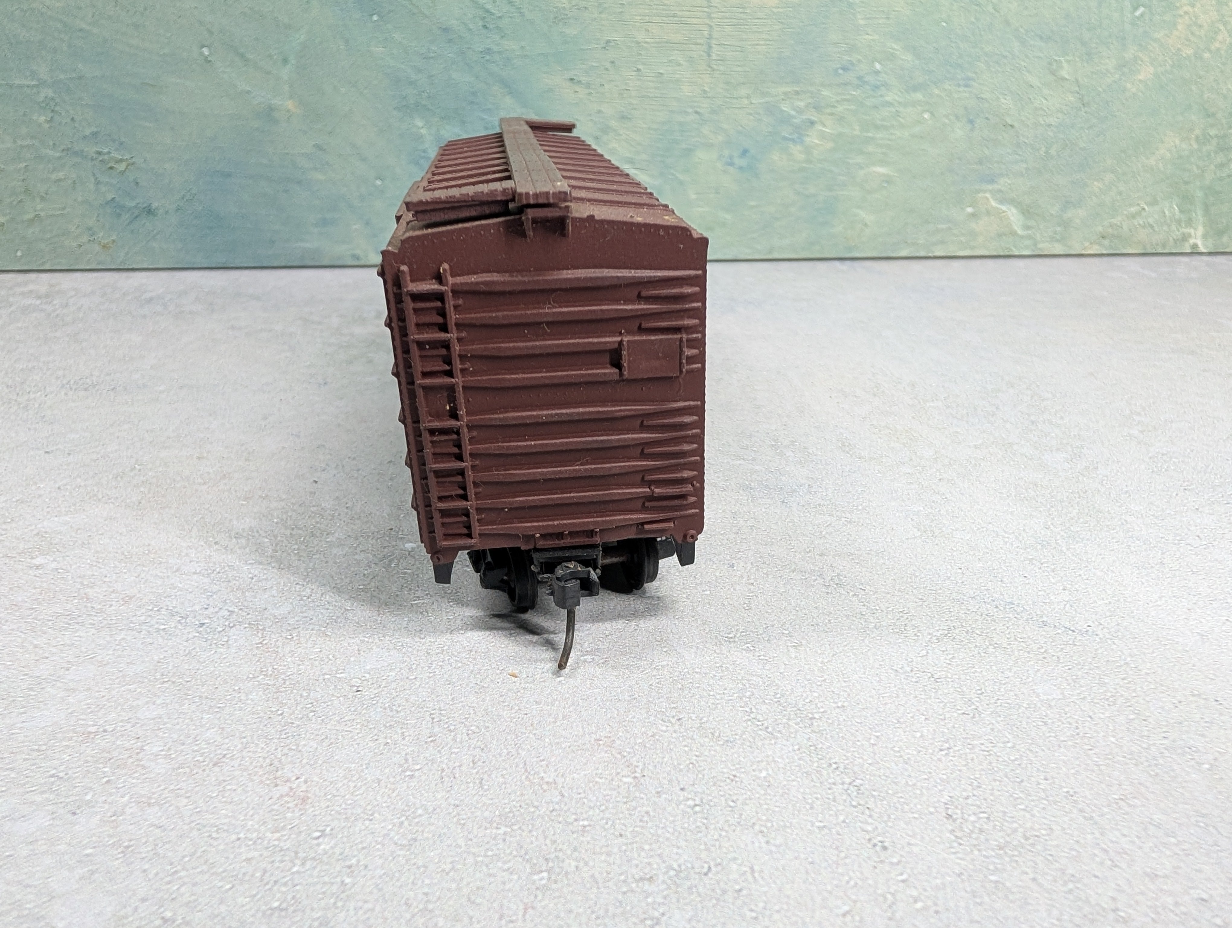 USED Roundhouse HO Scale 40' Box Car Conrail CR #124200