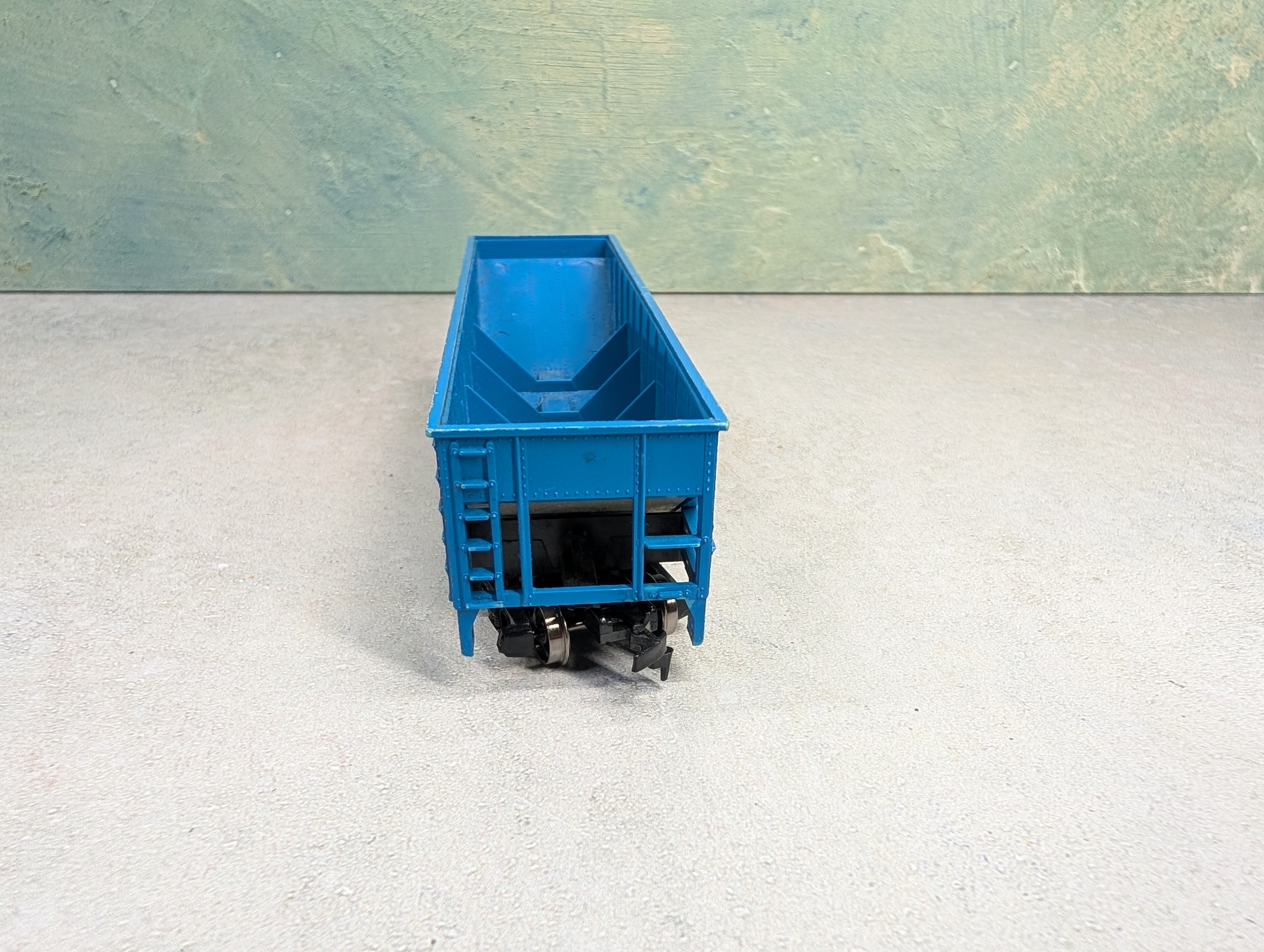 USED Tyco HO Scale Quad Hopper Conrail CR #433165 Metal Wheels
