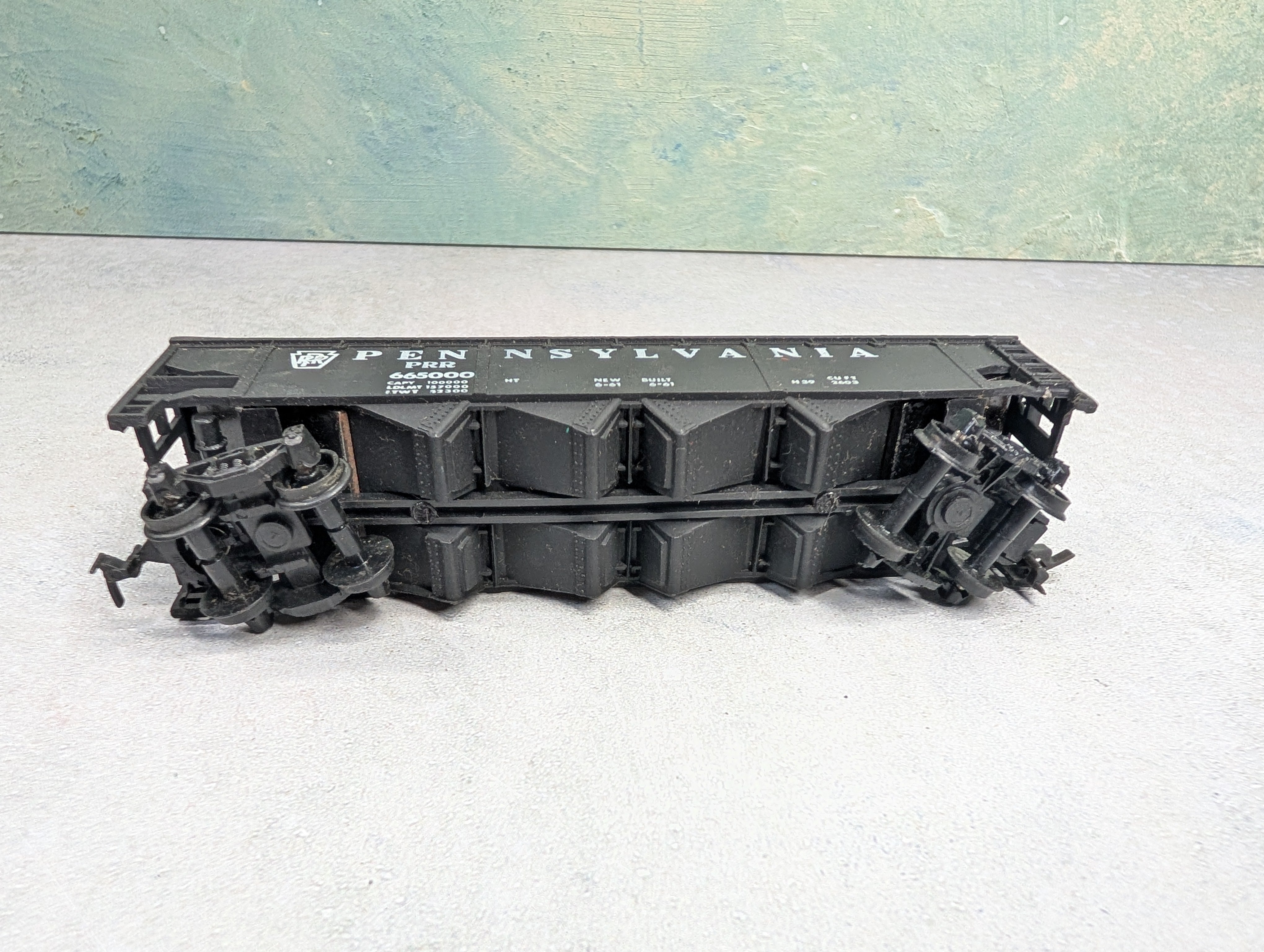 USED AHM HO Scale Quad Hopper Pennsylvania PRR #665000
