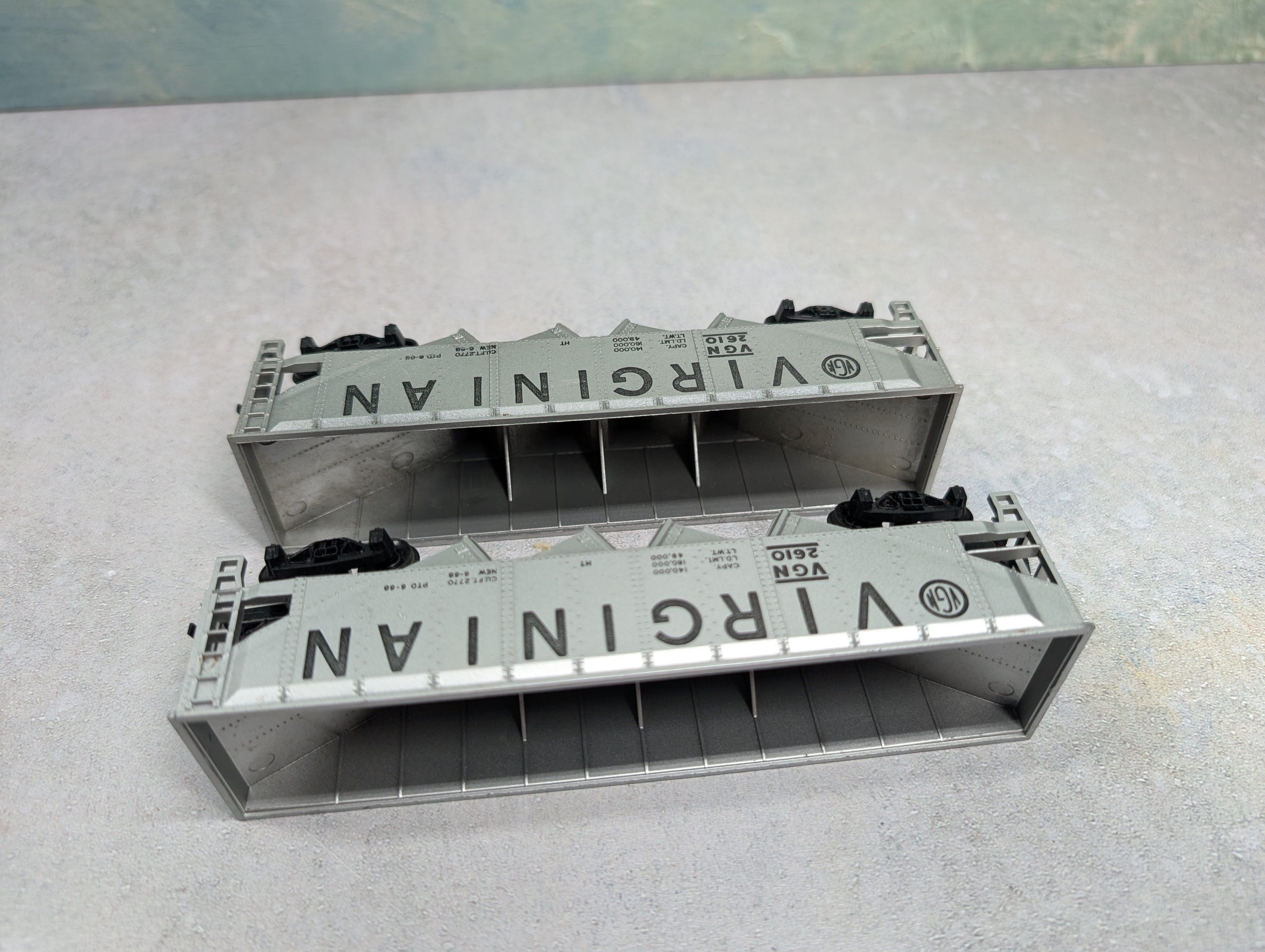 USED Tyco HO Scale Lot of Quad Hoppers Virginian VGN #2610 (2 pcs)