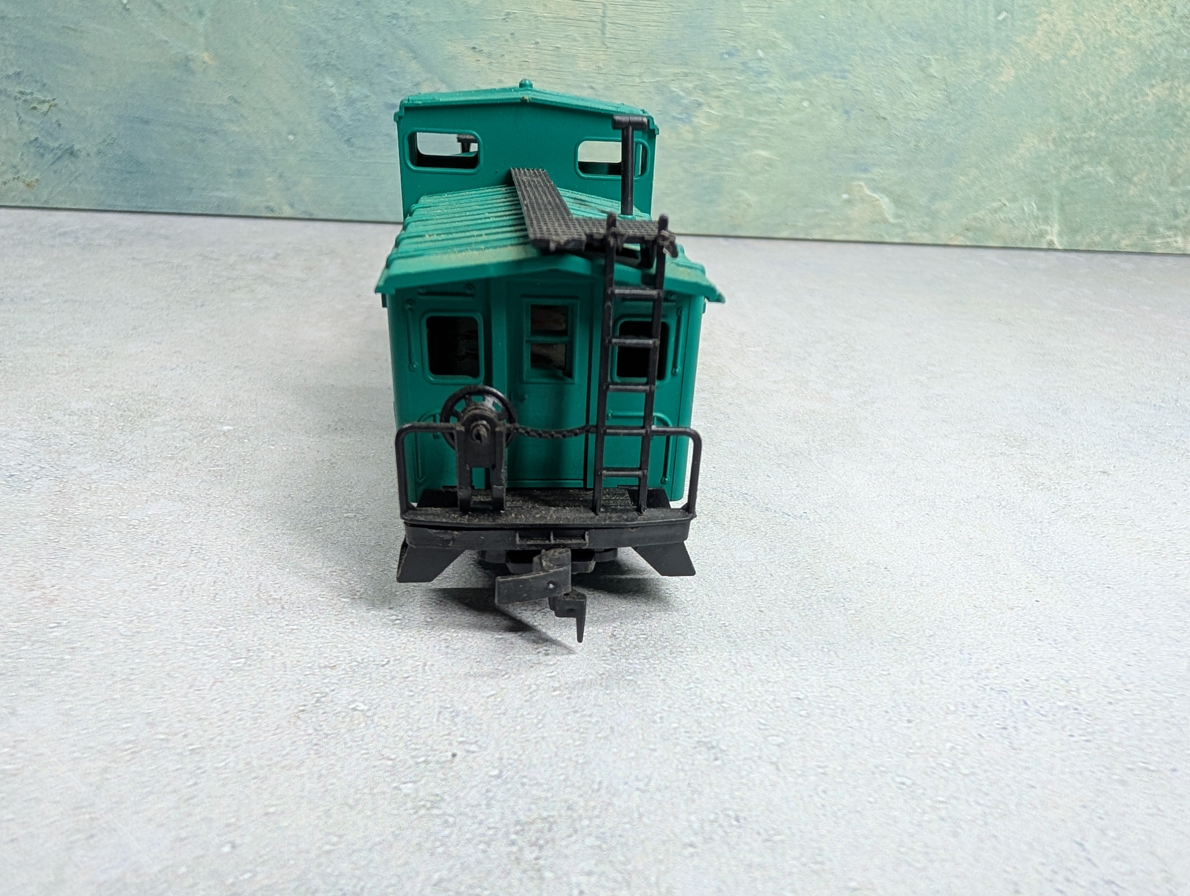 USED AHM HO Scale Caboose Penn Central #4751