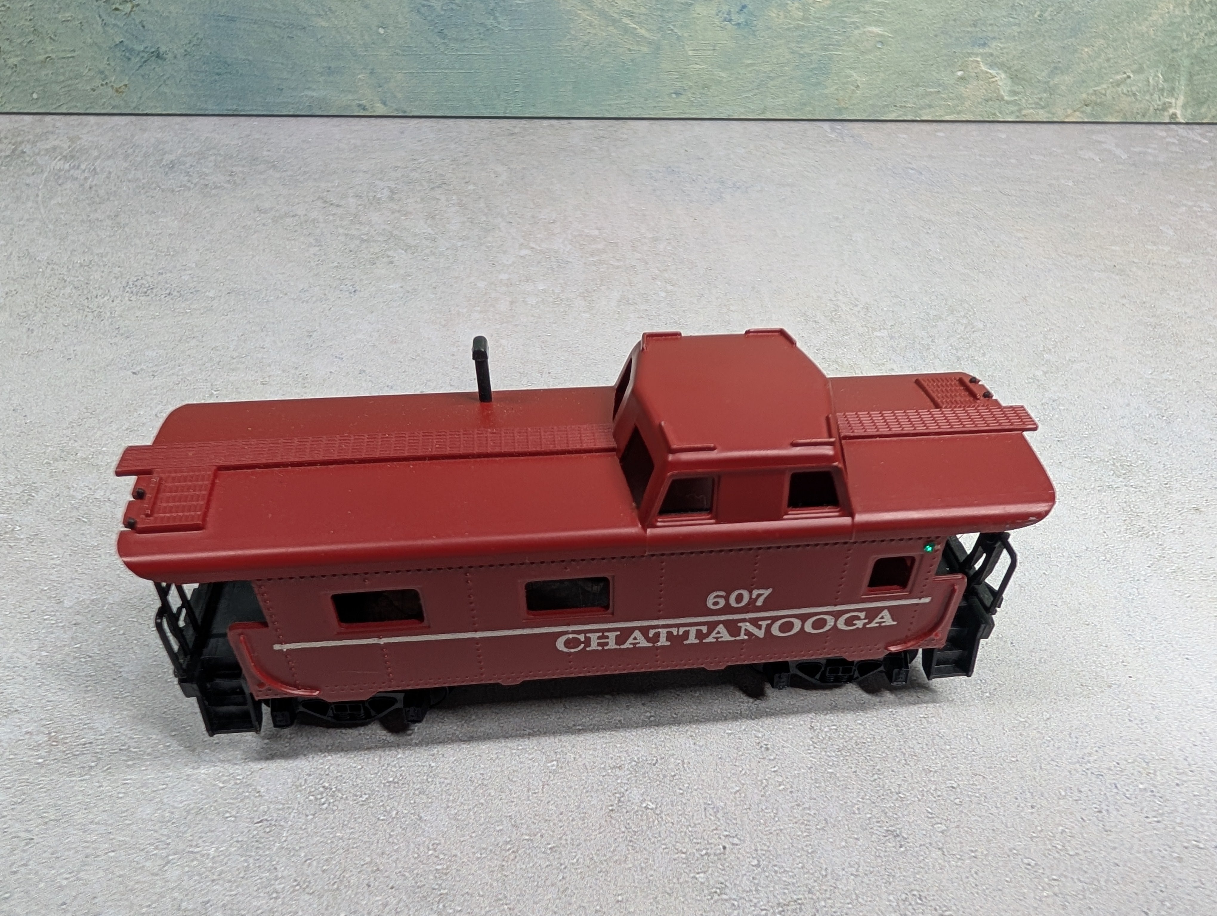 USED Tyco HO Scale Caboose Chattanooga #607