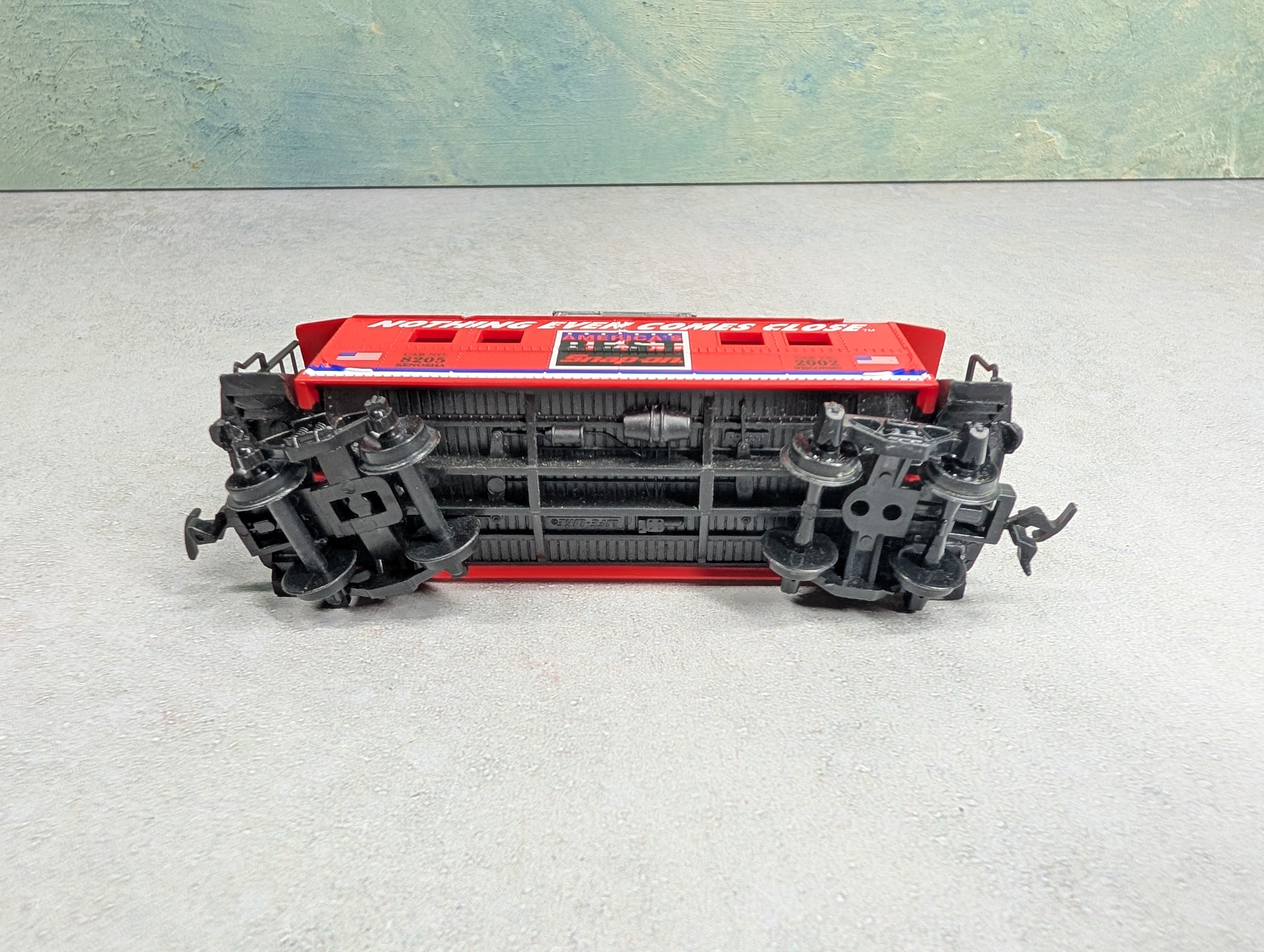 USED Life-Like HO Scale Caboose Snap-On #8205