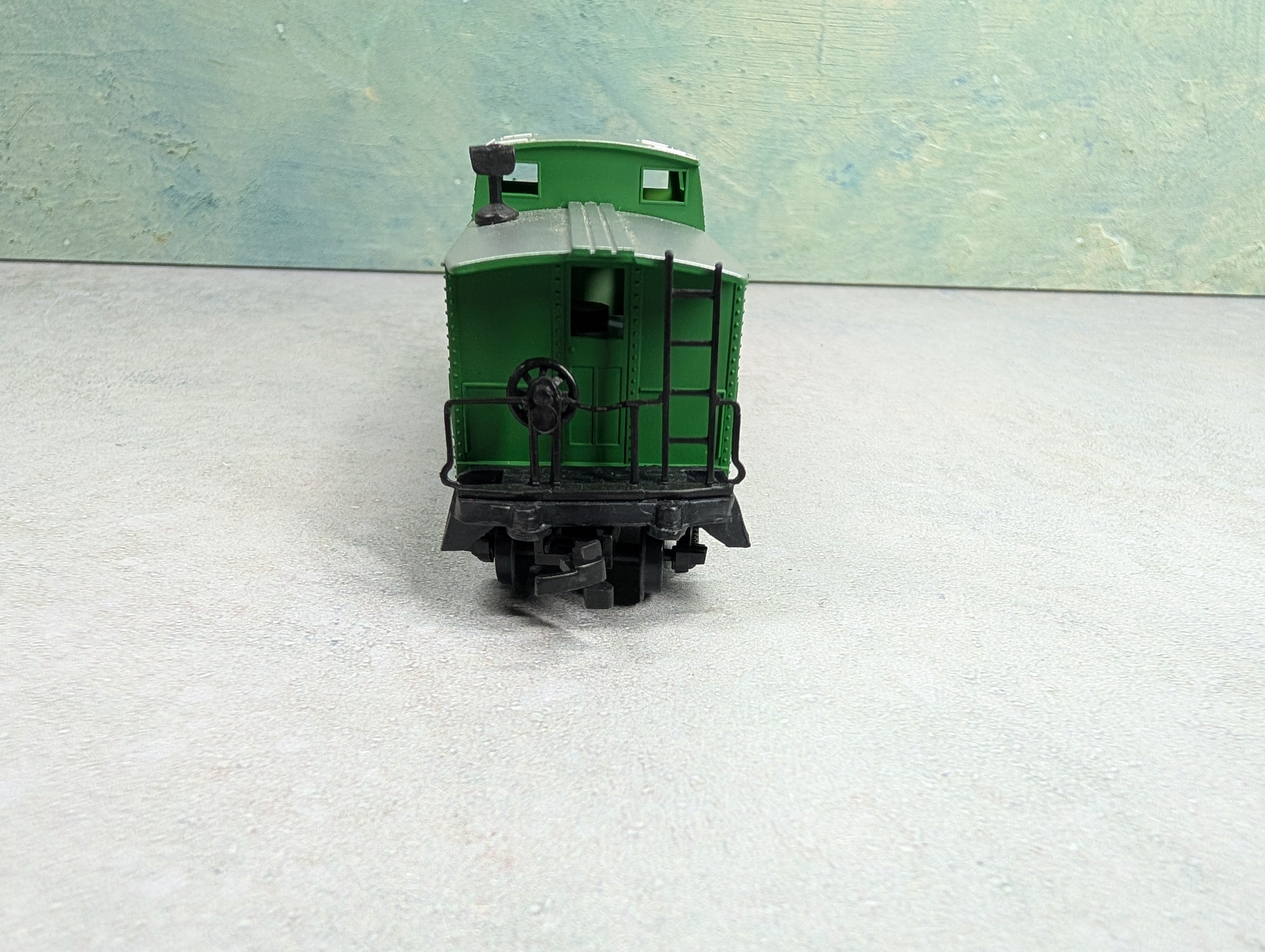 USED Life-Like HO Scale Caboose Burlington Northern #41576