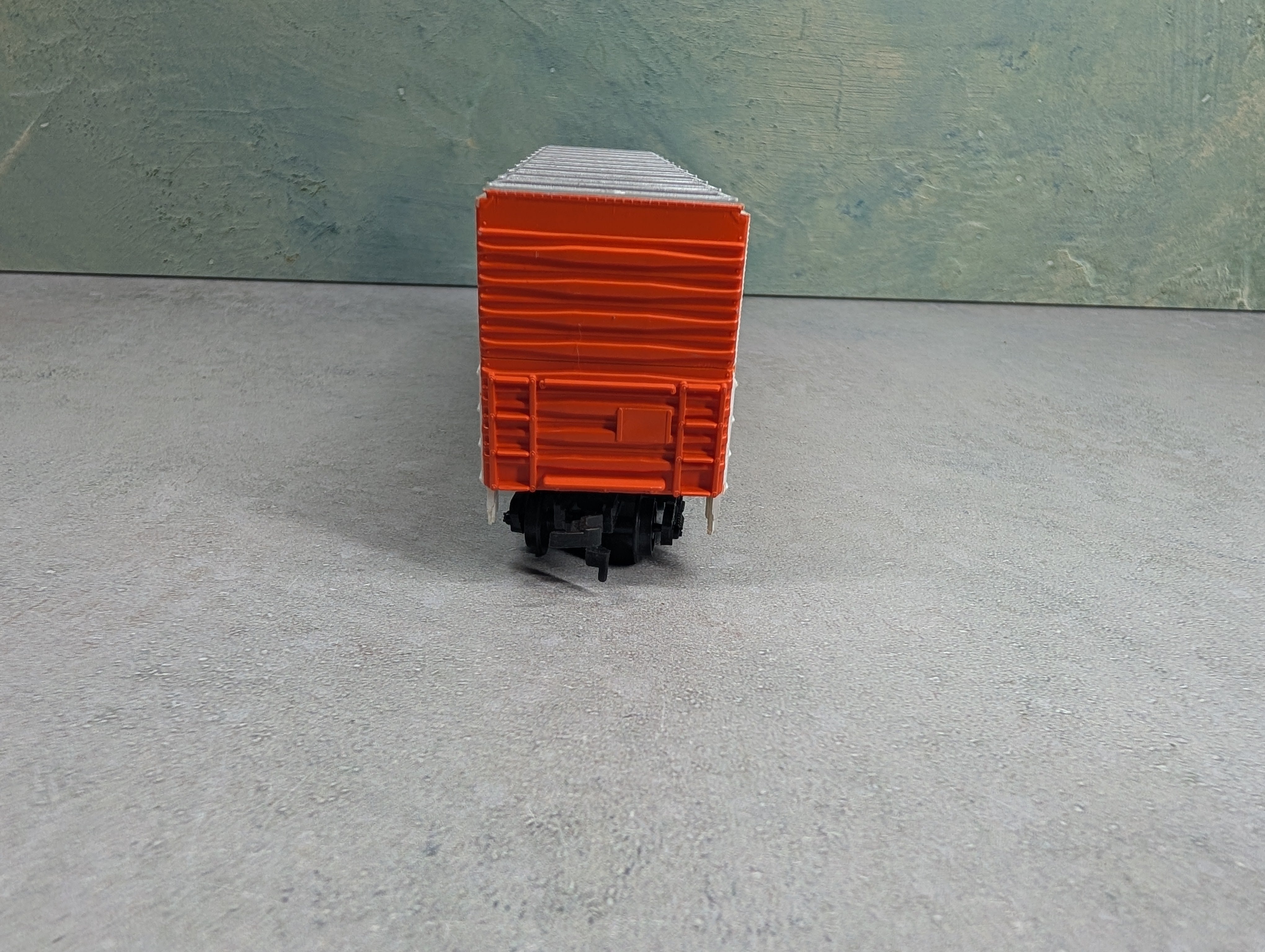 USED Life-Like HO Scale 50' Box Car Doritos FL #4935