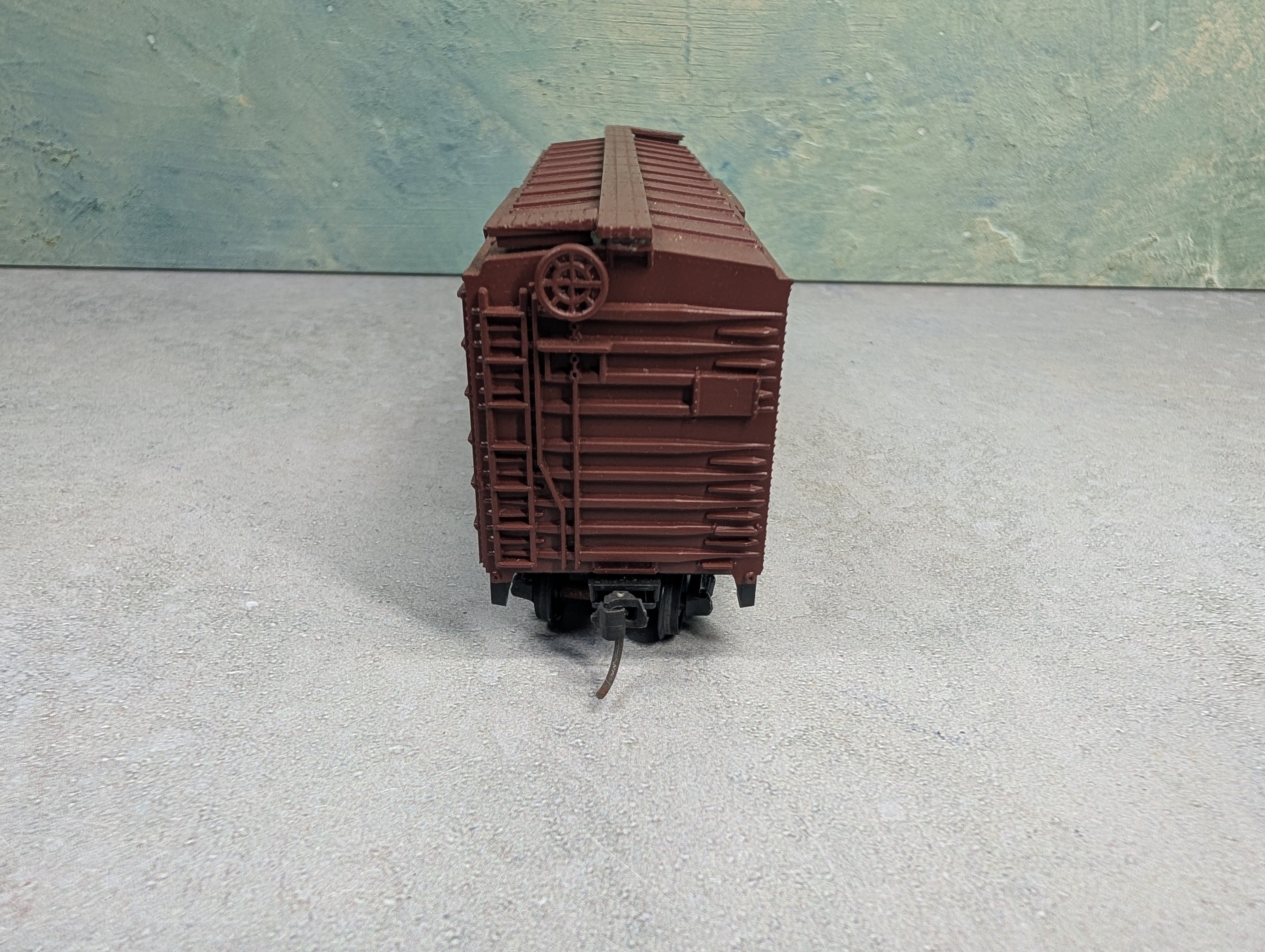 USED Roundhouse HO Scale 40' Box Car New York Central NYC #173888 Early Bird