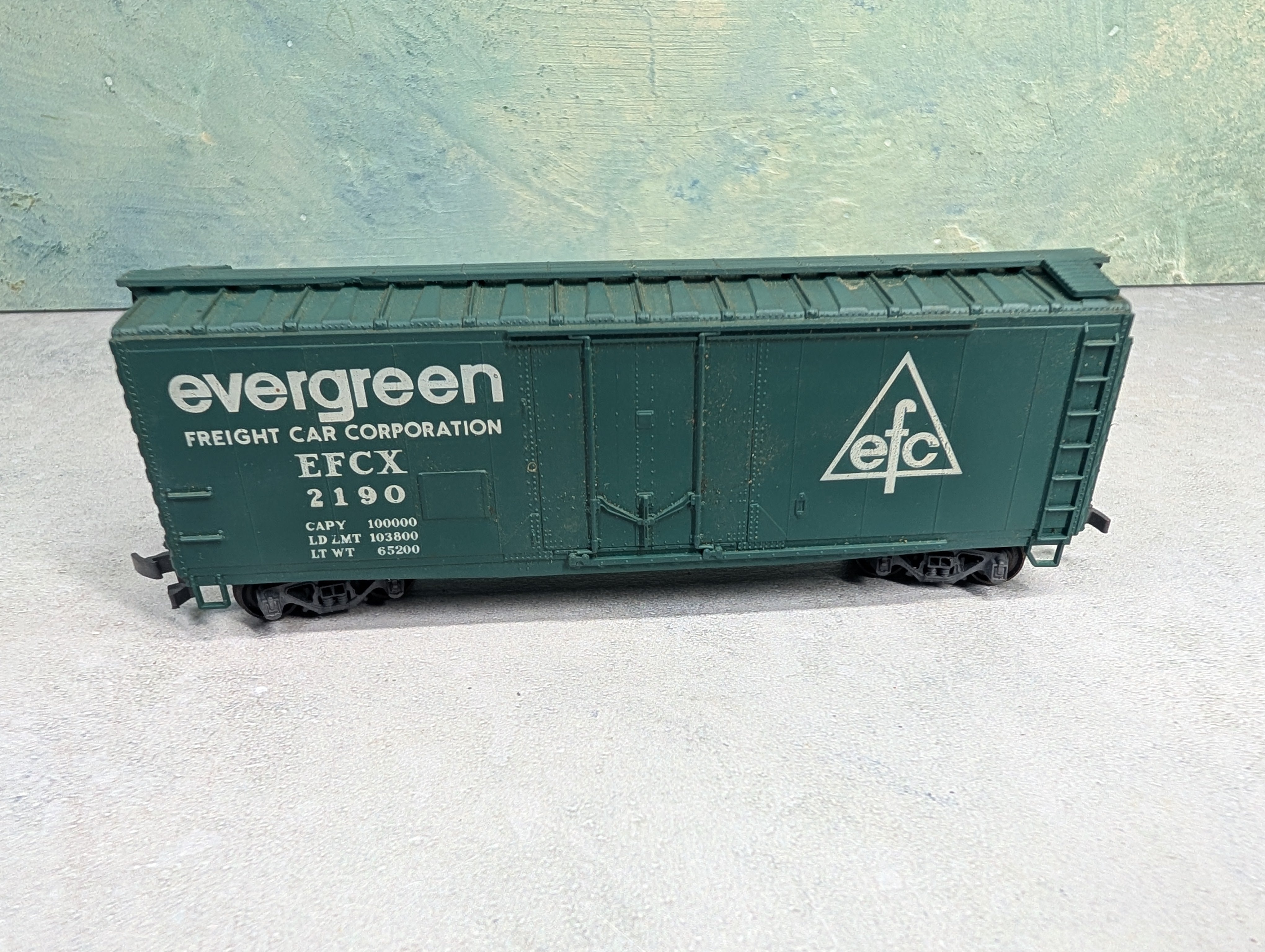 USED Con-Cor HO Scale 40' Box Car Evergreen EFCX #2190