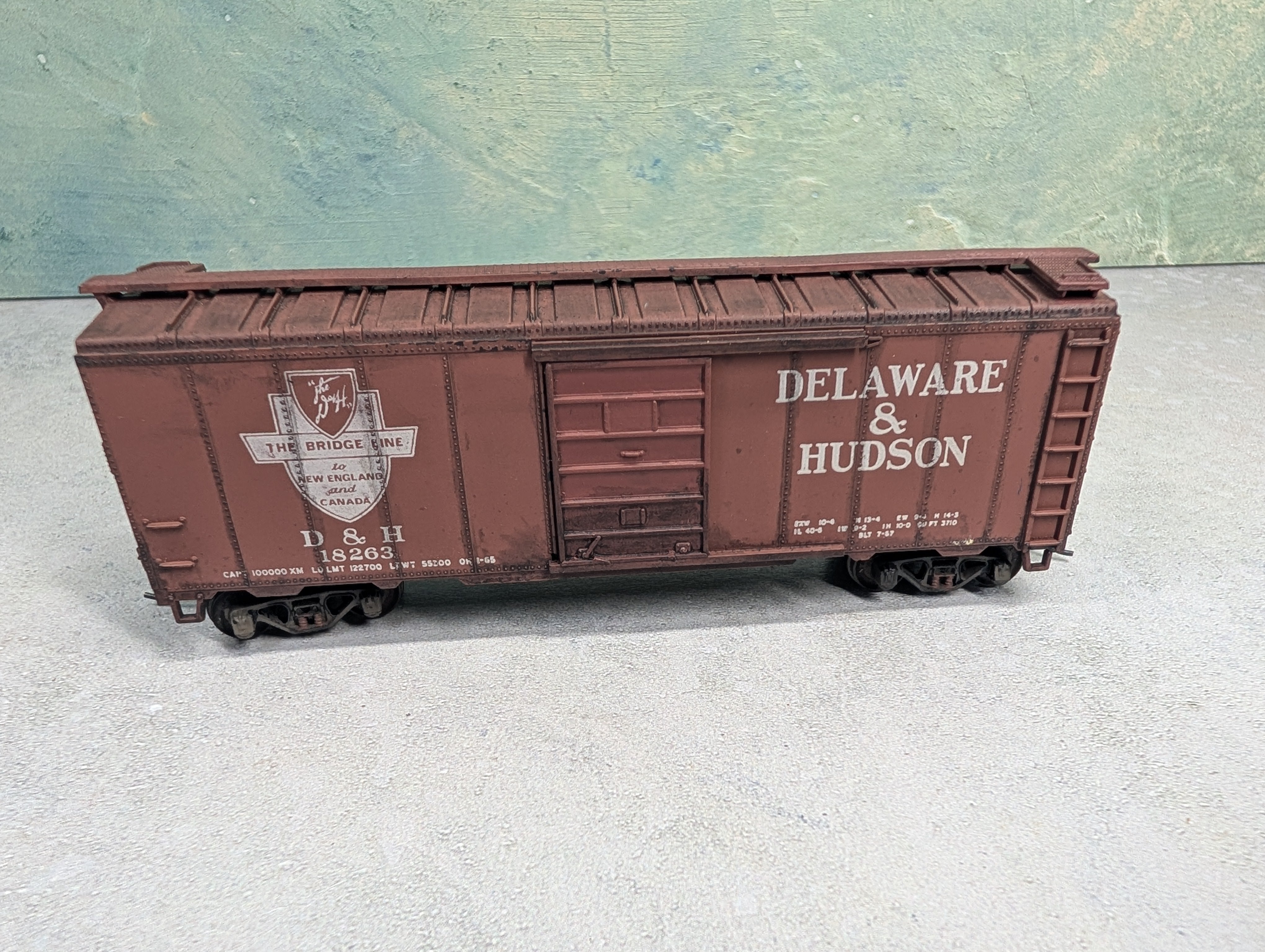 USED Athearn HO Scale 40' Box Car Delaware and Hudson D&H #18263 Weathered