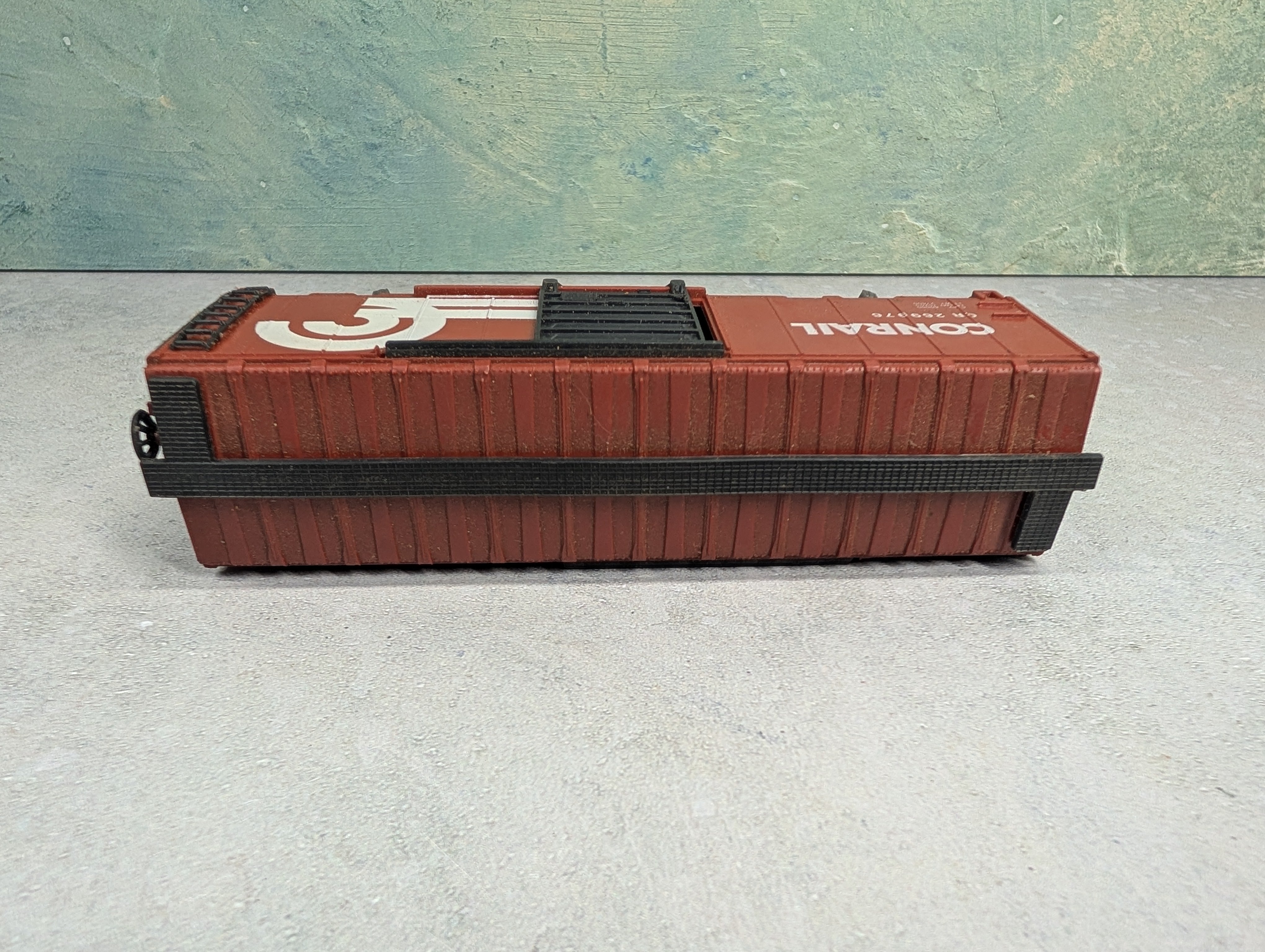 USED HO Scale 40' Box Car Conrail CR #269976
