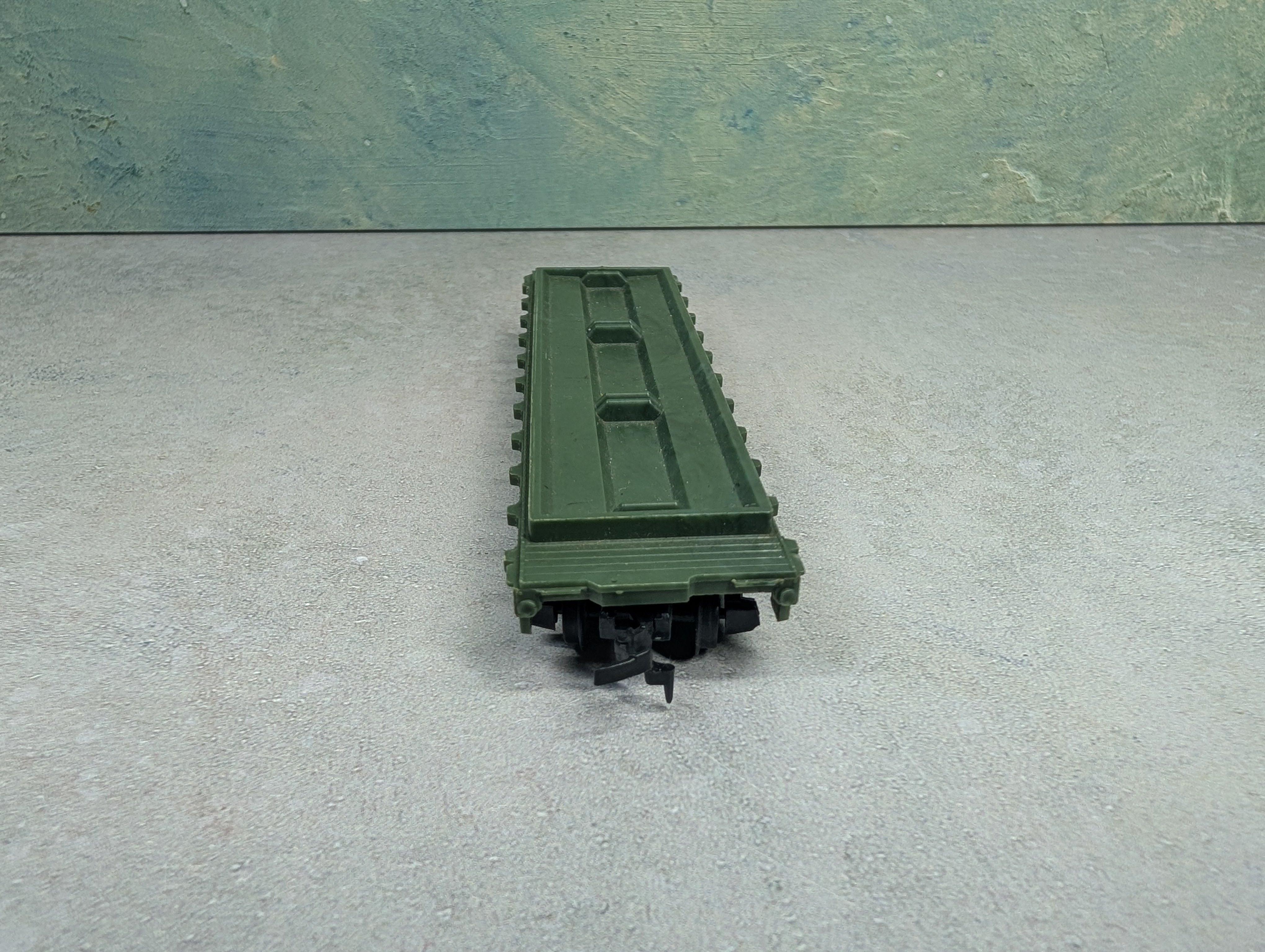 USED Tyco HO Scale 40' Flat Car Western Maryland #2475