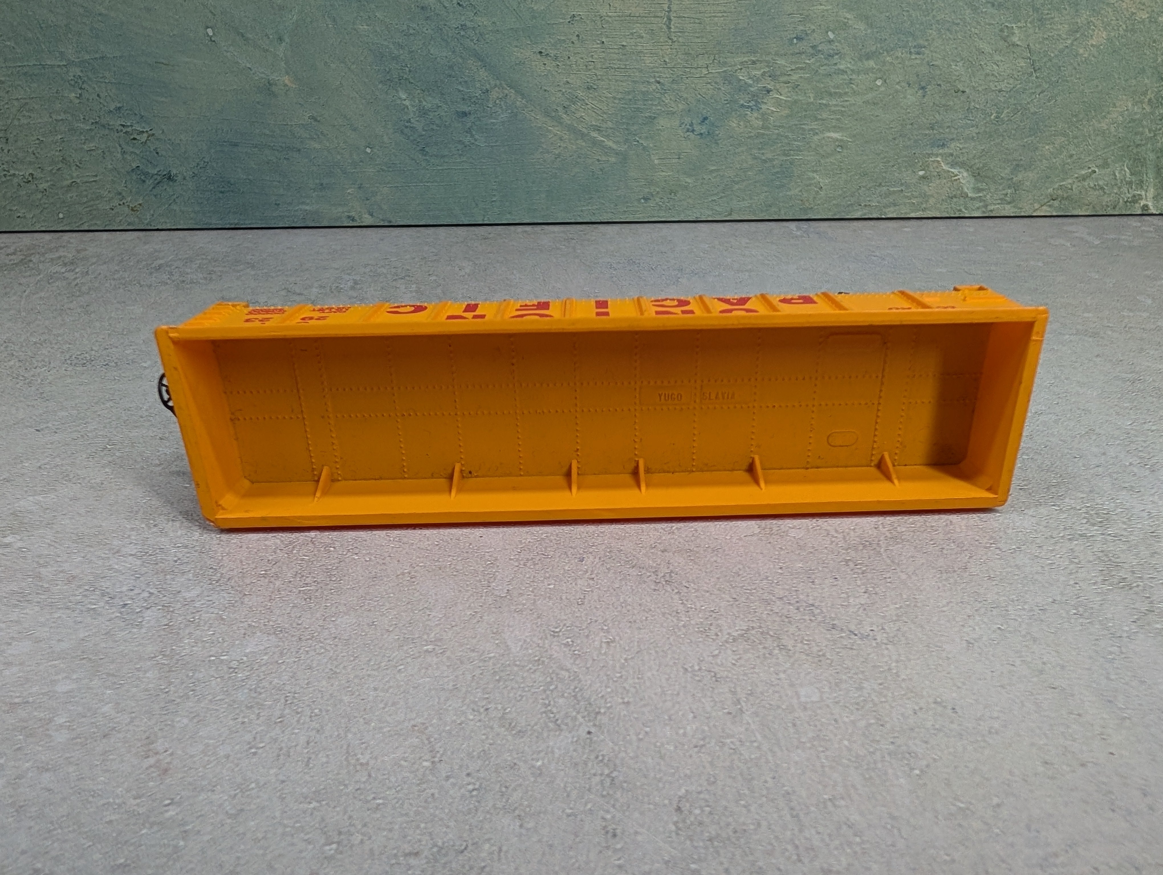 USED Tyco HO Scale 40' Gondola Union Pacific UP #2923