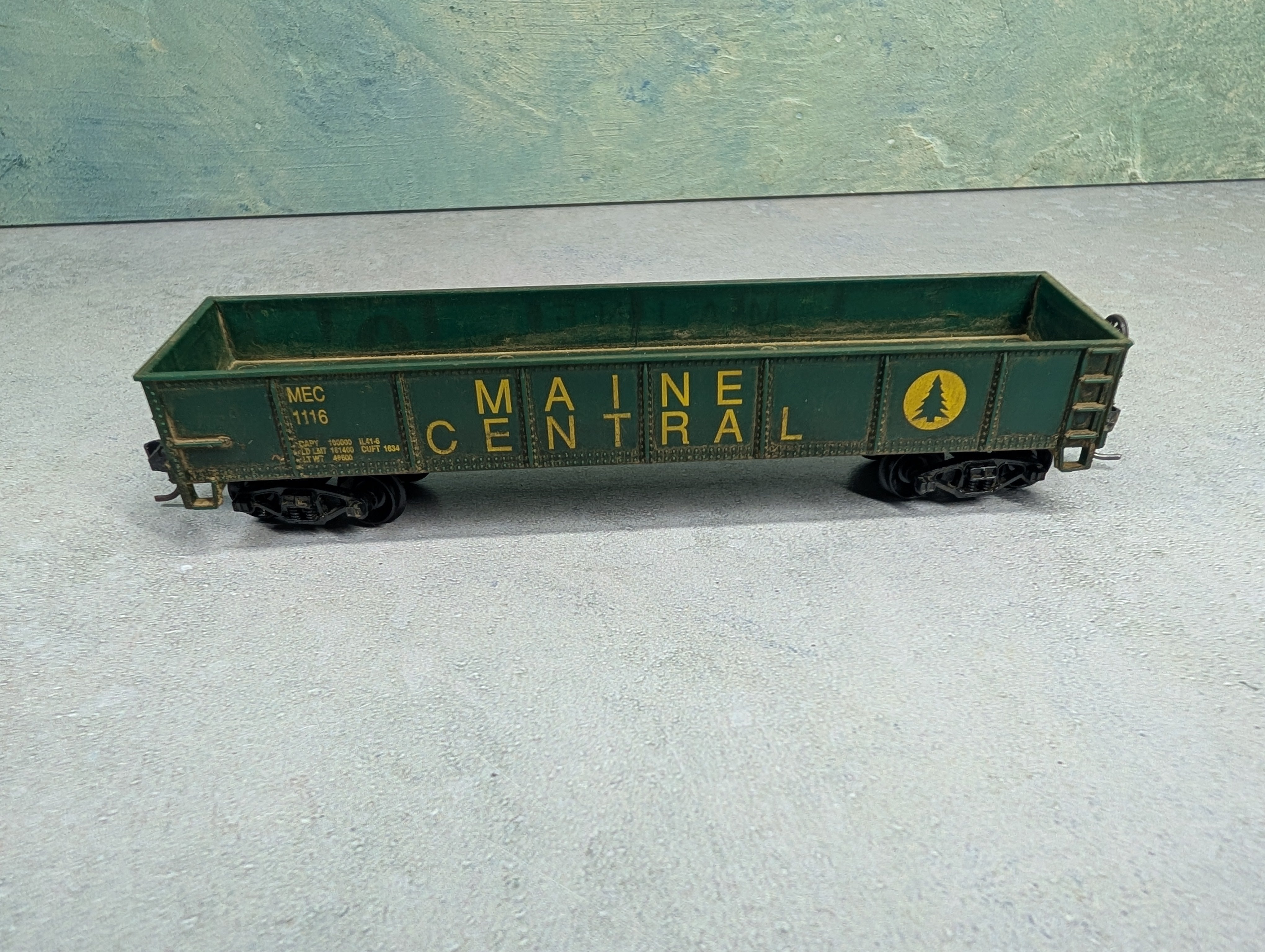 USED Life-Like HO Scale 40' Gondola Maine Central MEC #1116 Weathered