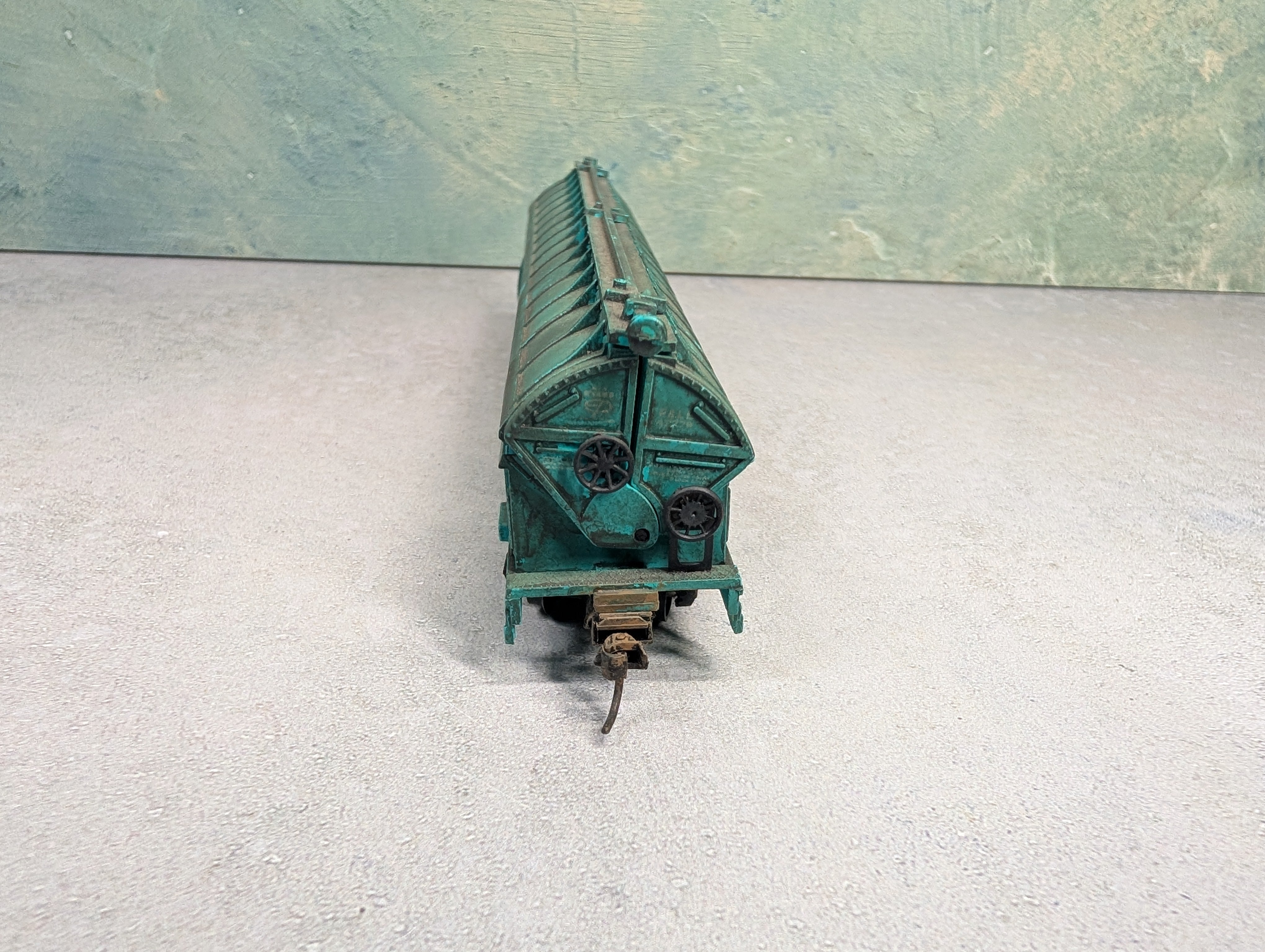 USED Lionel HO Scale Coil Car Pittsburgh & Lake Erie P&LE #42279 Custom Weathered w/ Coil Load