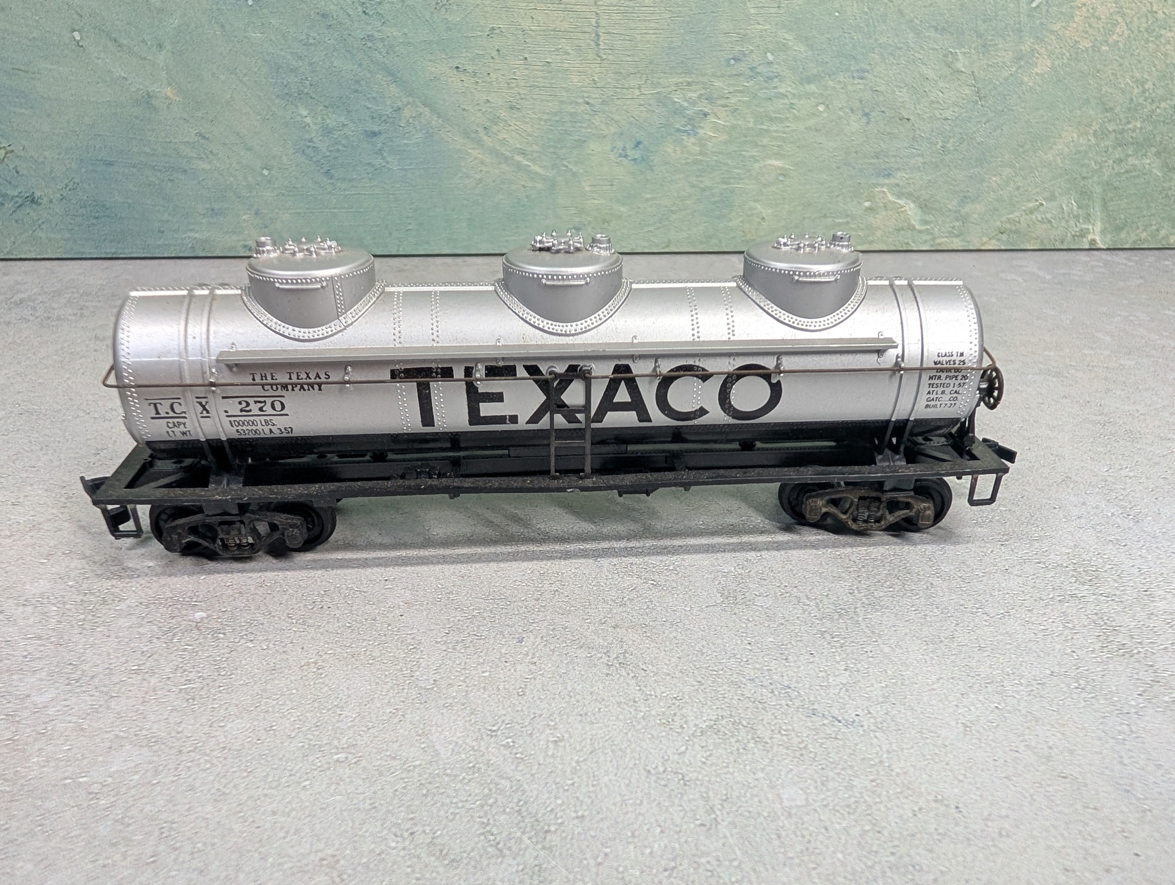USED Athearn HO Scale Triple Dome Tank Car Texaco TCX #270