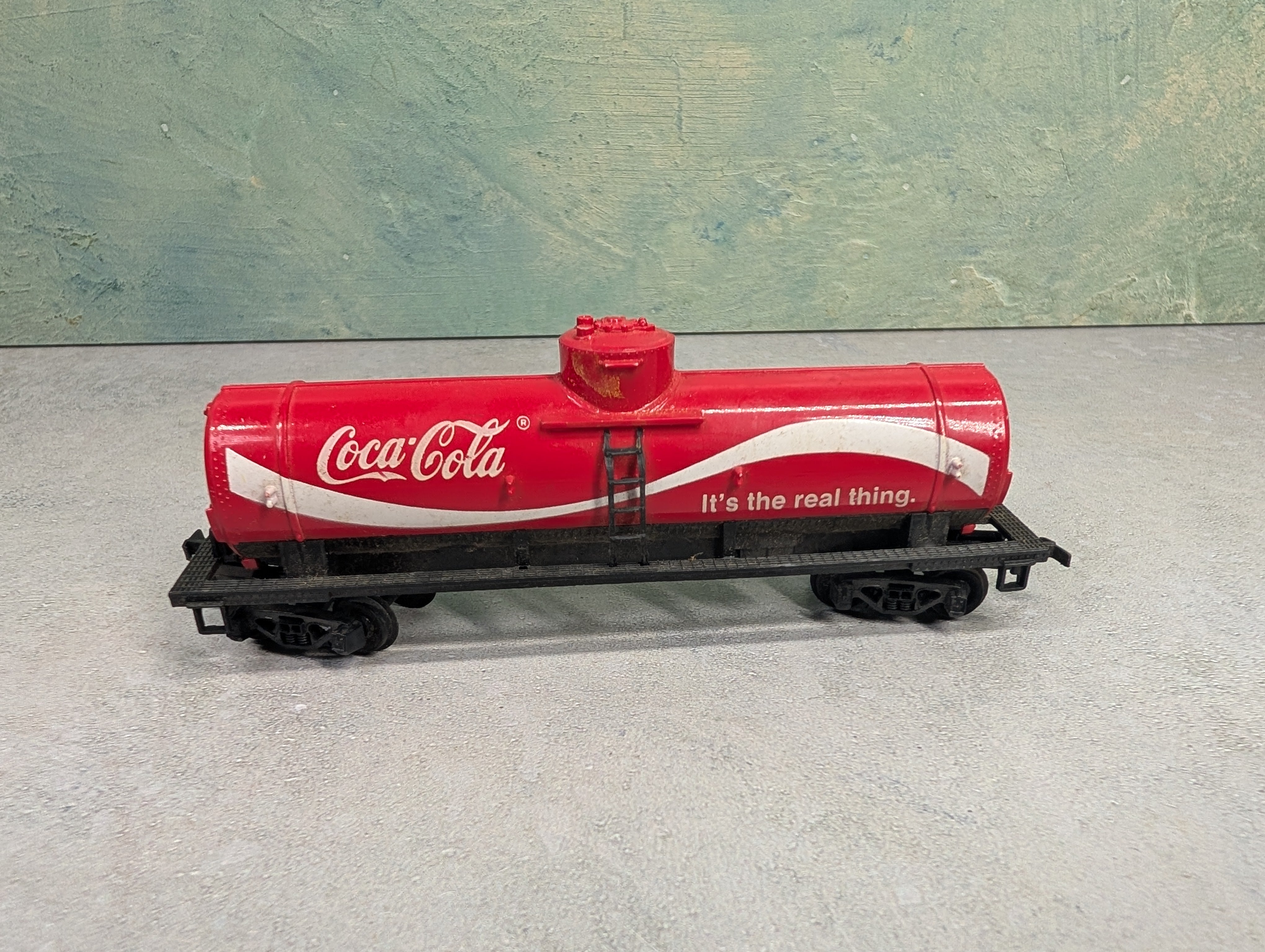 USED Tyco HO Scale Single Dome Tank Car Coca-Cola