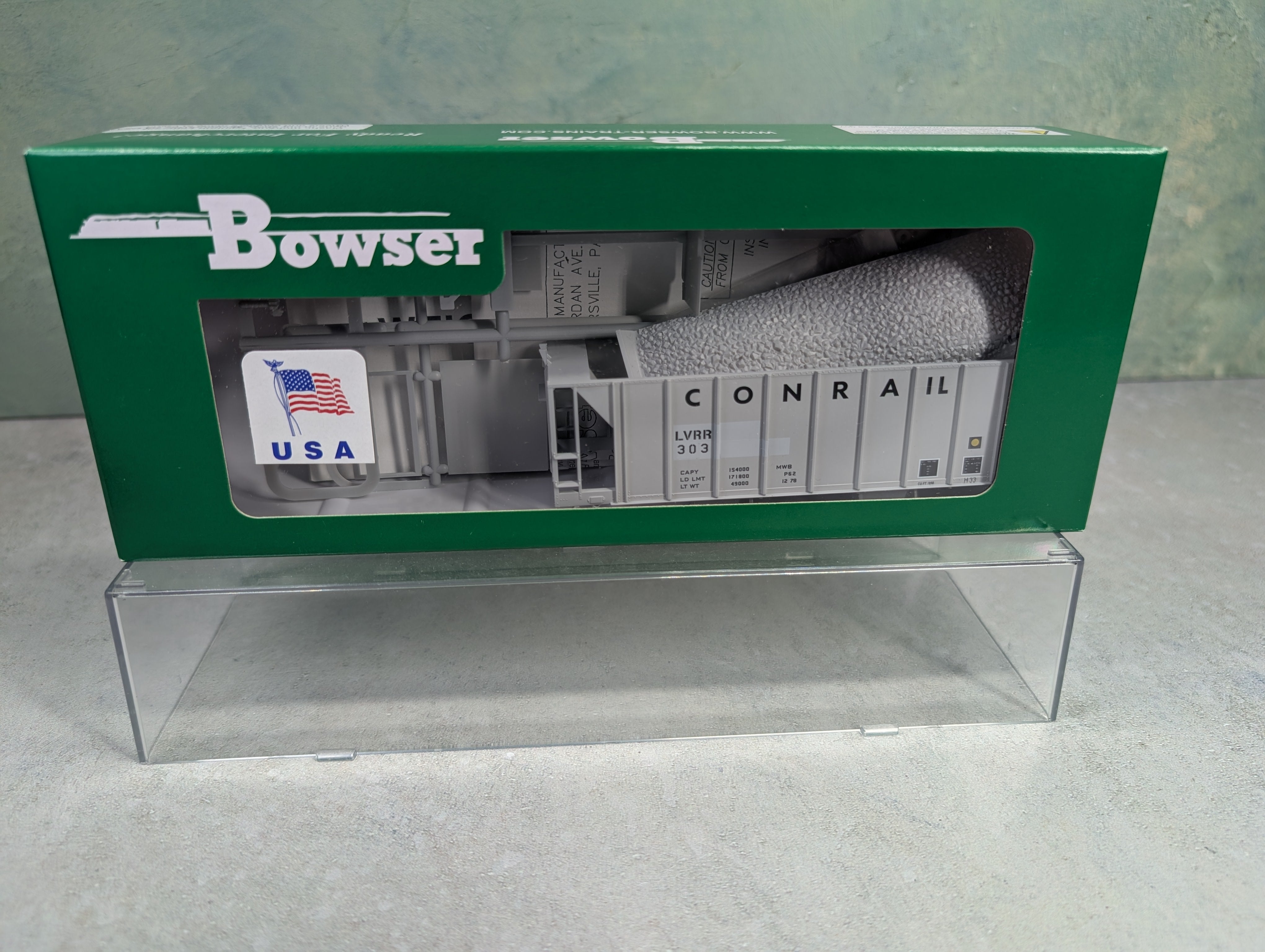Bowser #3-1716 HO Scale 70-Ton 2 Bay Ballast Car Lehigh Valley LVRR #303 ex-Conrail KIT