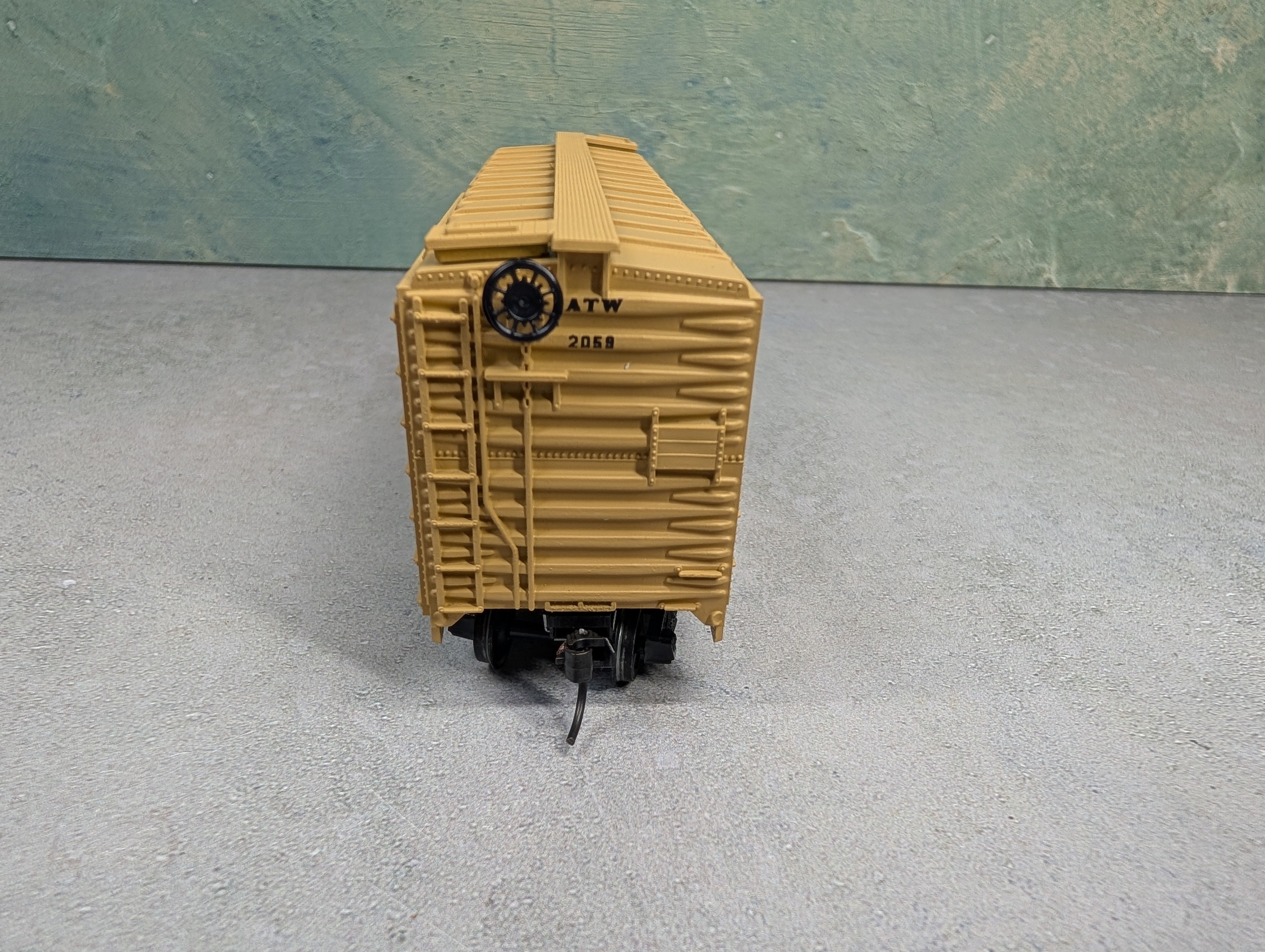 USED Athearn HO Scale 40' Box Car Atlantic & Western ATW #2059