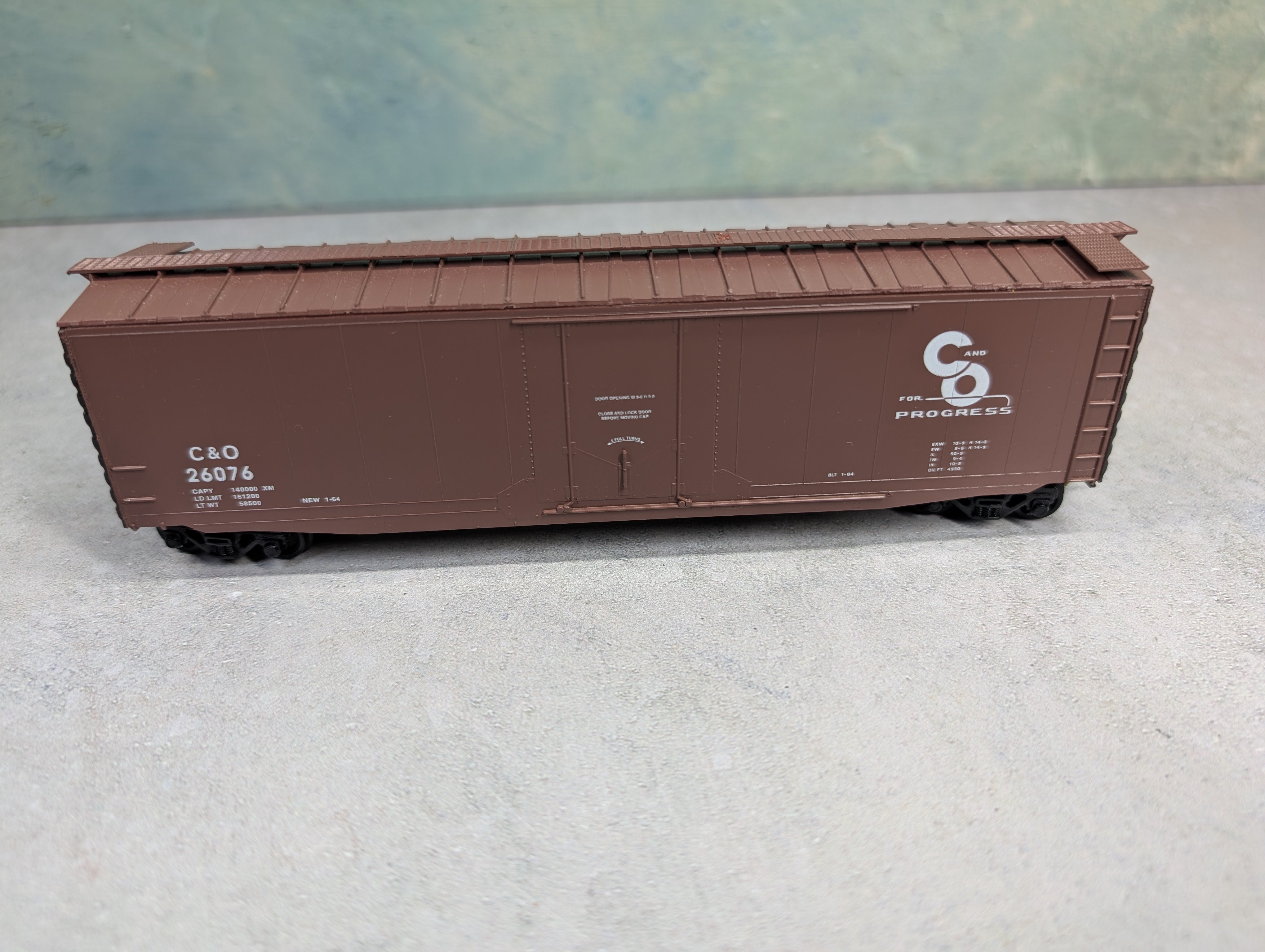 USED E&C SHOPS HO Scale 50' Box Car Chesapeake and Ohio C&O #26076