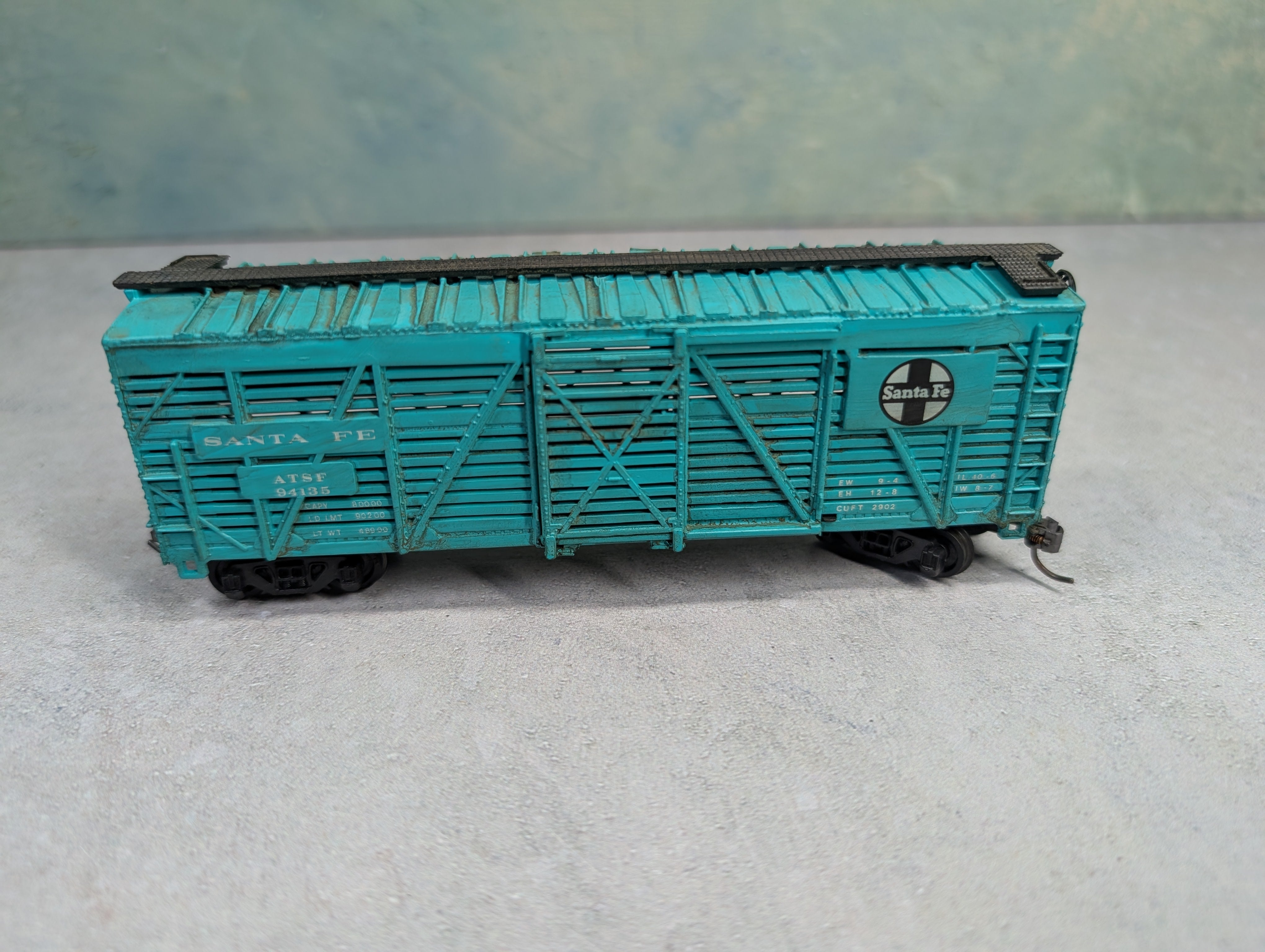 USED Bachmann HO Scale 40' Cattle Stock Car Santa Fe ATSF #94135