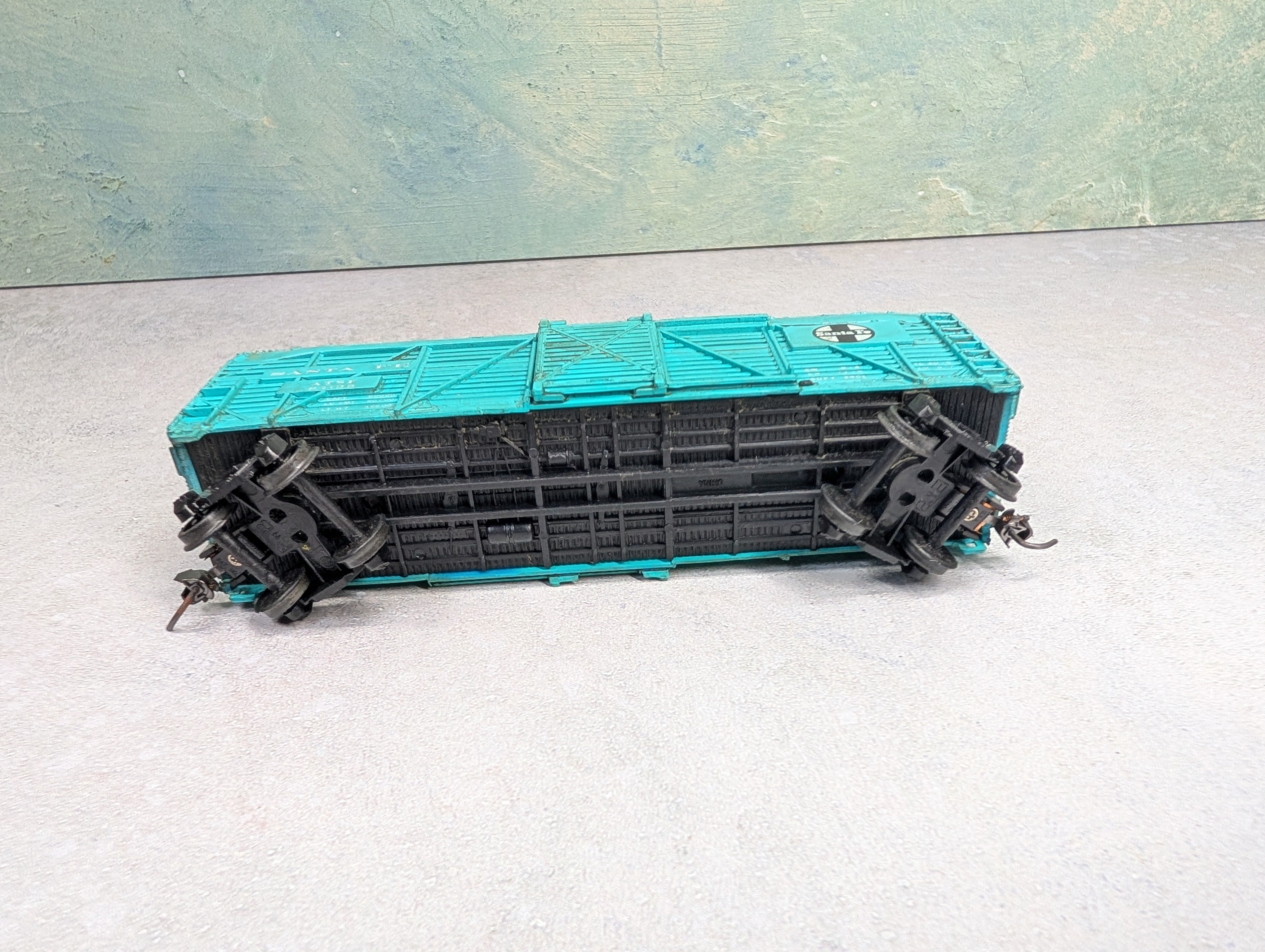 USED Bachmann HO Scale 40' Cattle Stock Car Santa Fe ATSF #94135
