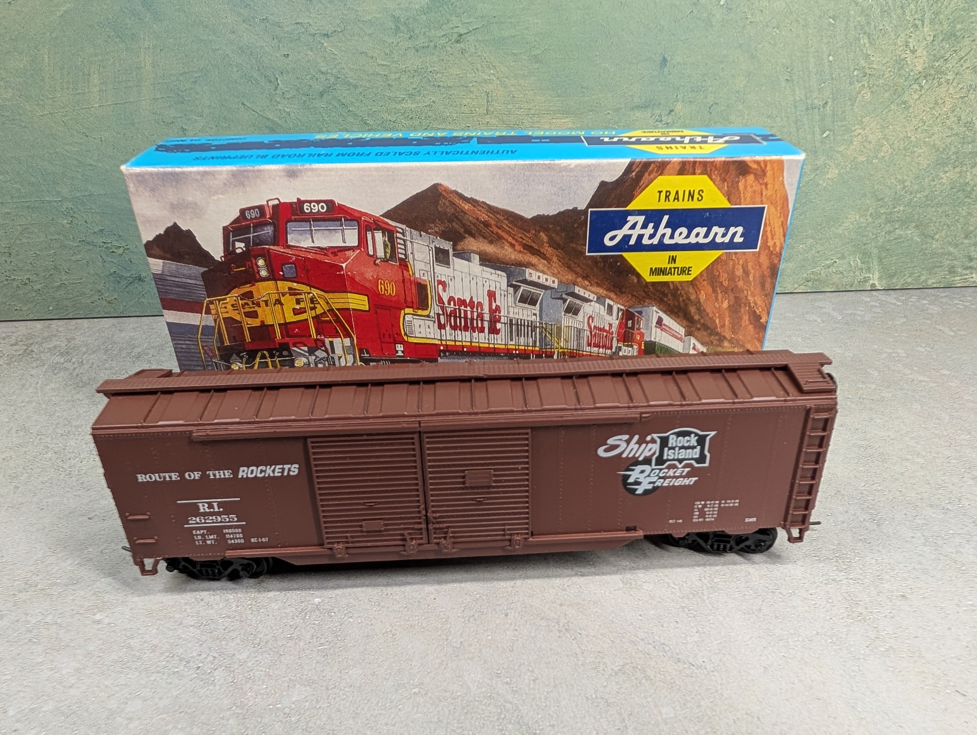 USED Athearn 5037 HO Scale 50' Box Car Rock Island RI #262955