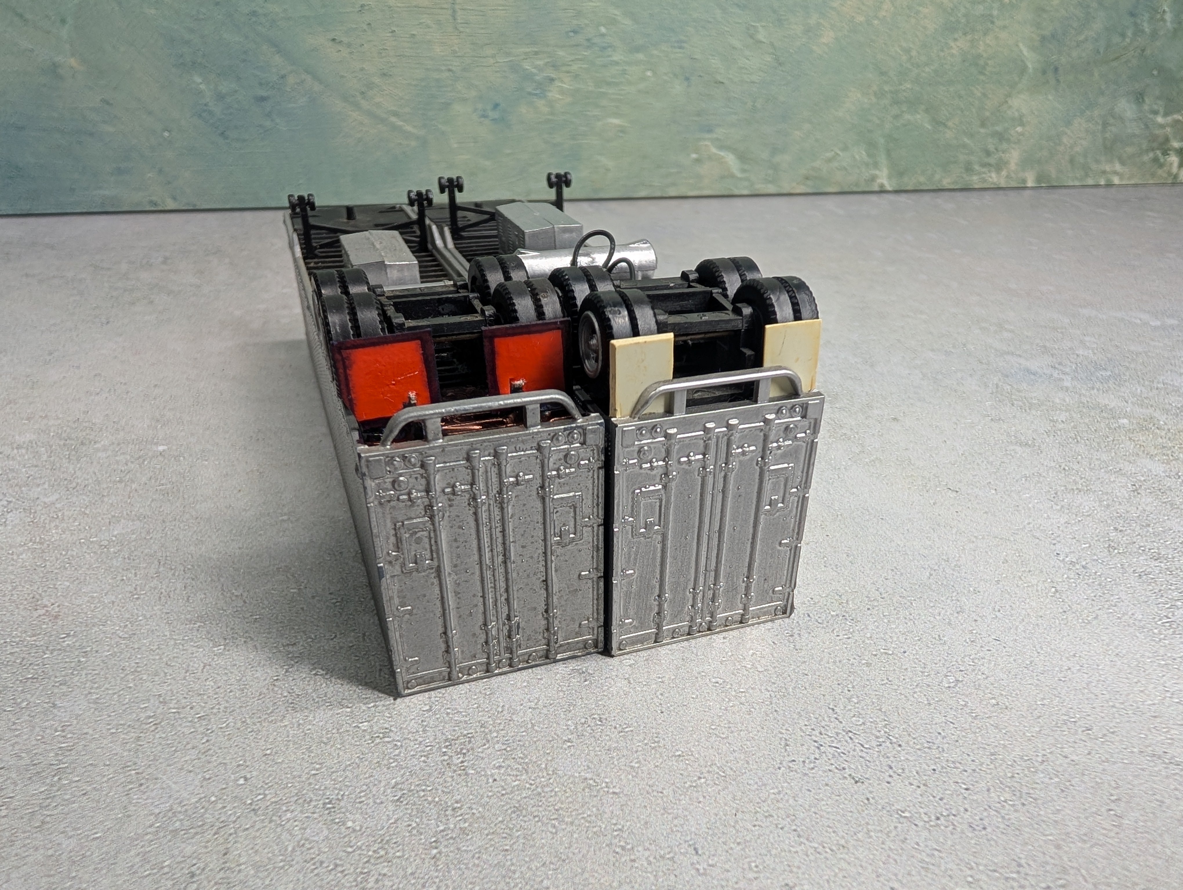 USED Athearn HO Scale Lot of 40' Trailers Undecorated Painted (2 pcs)
