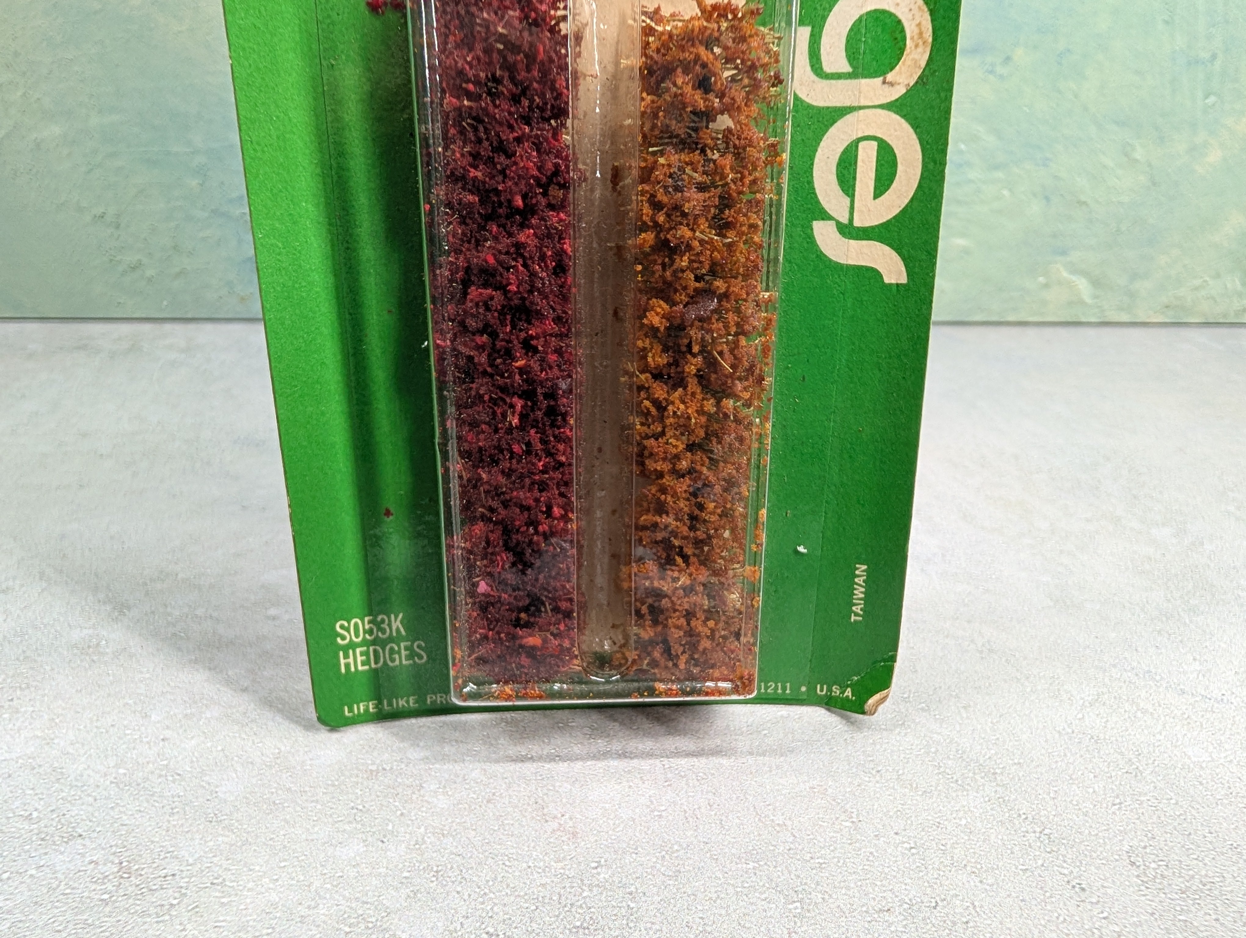 USED Life-Like S053K HO Scale Hedges