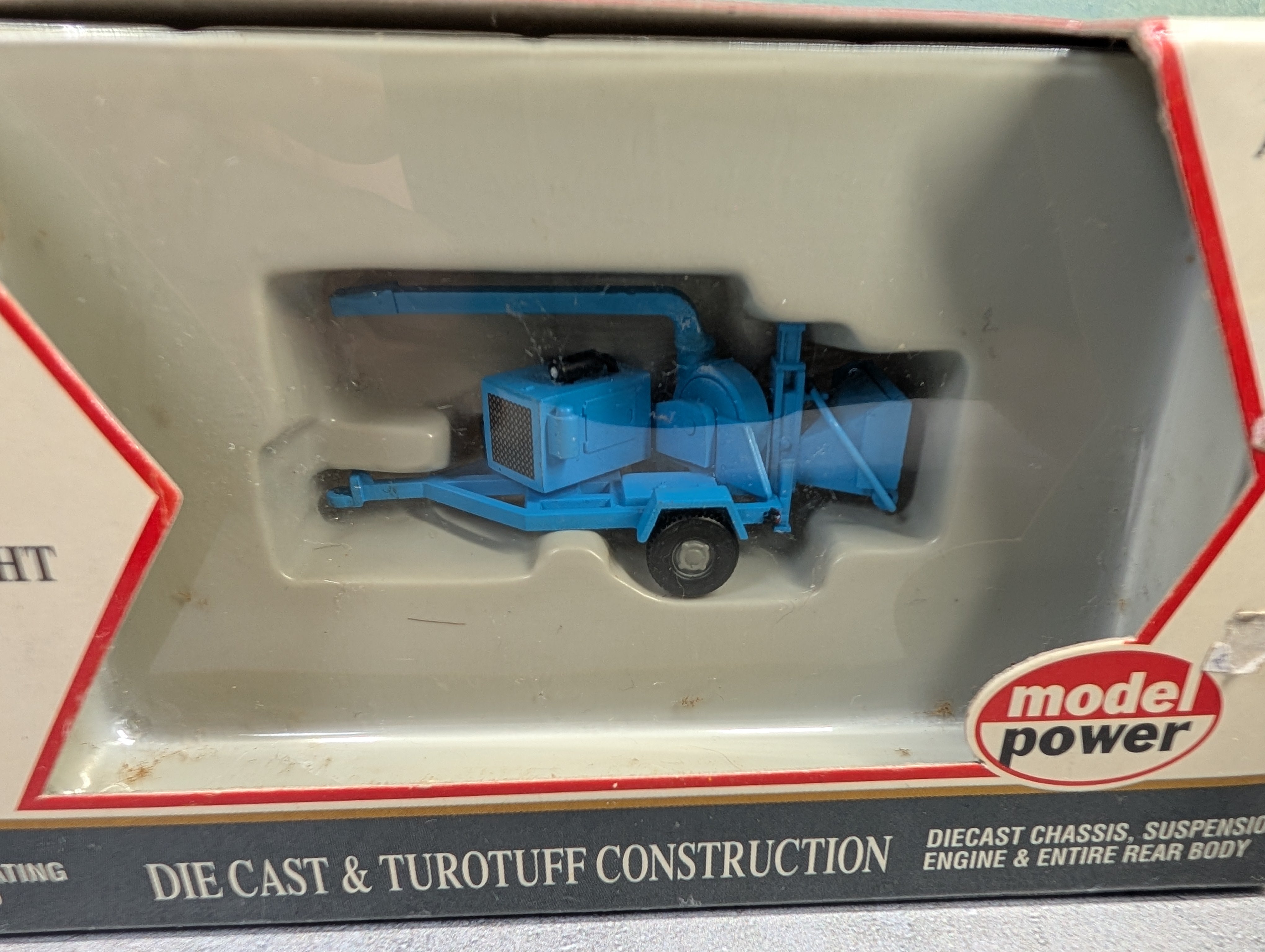 USED Model Power 26002 HO Scale Blue Wood Chipper