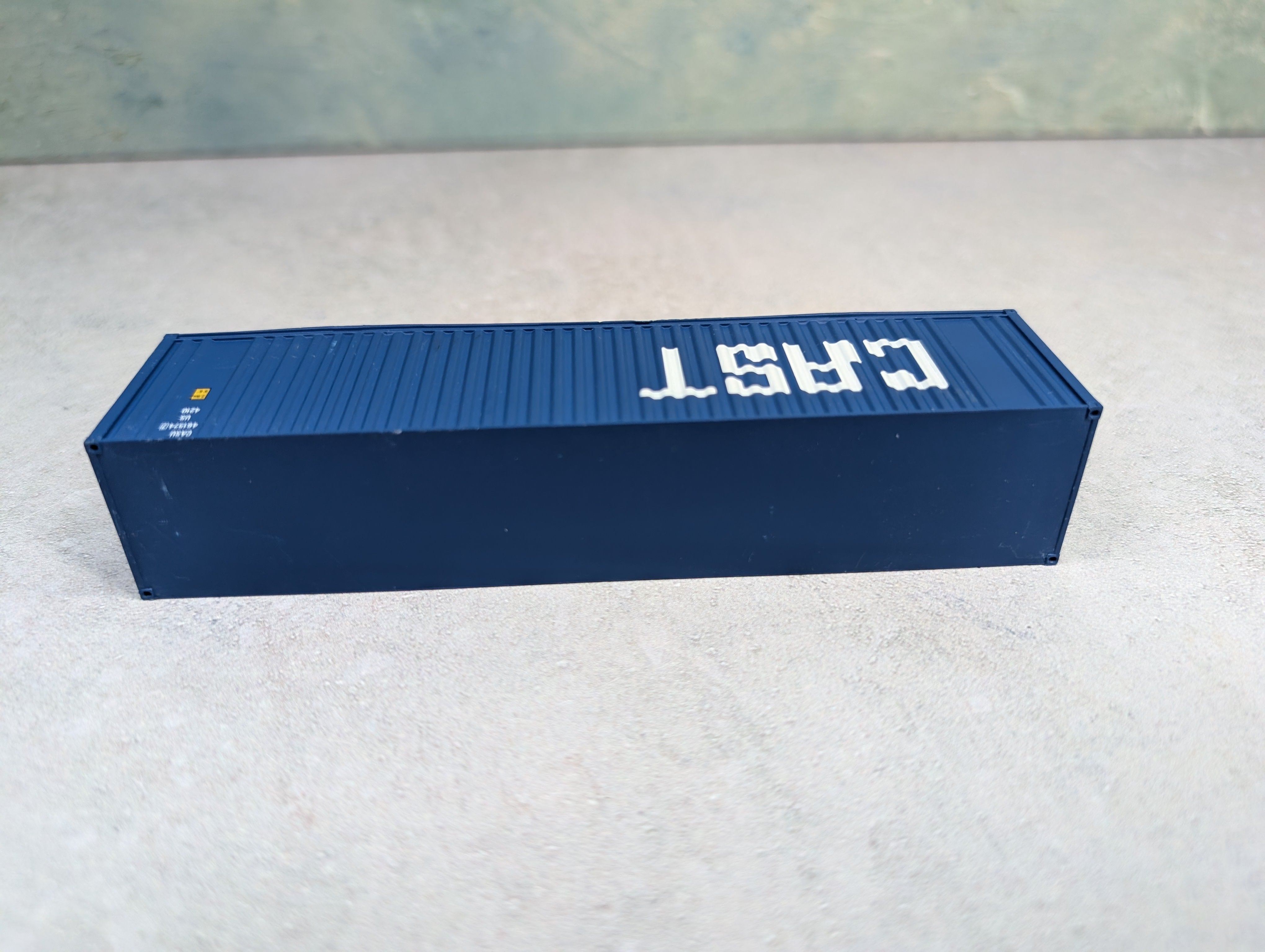 USED HO Scale 40' Container Cast CASU #4615747