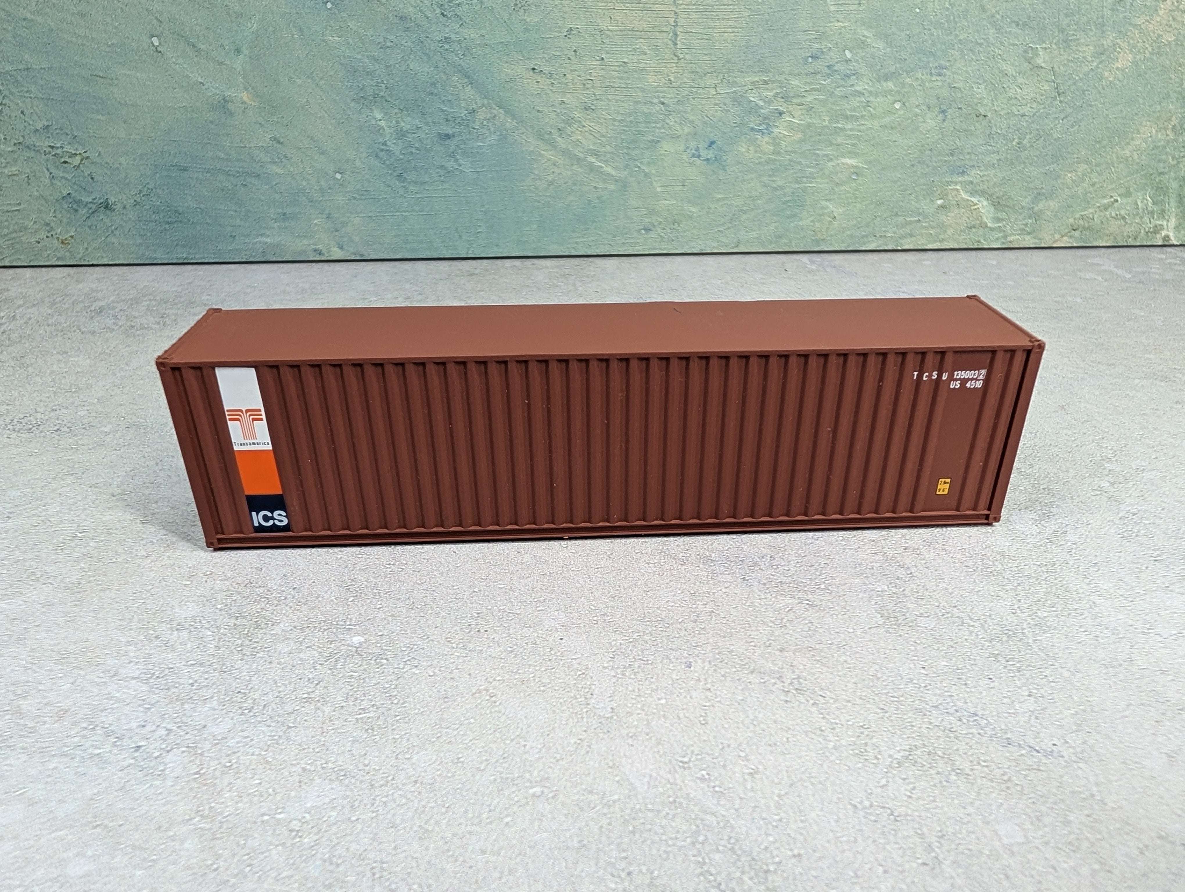 USED HO Scale 40' Container Transamerica TCSU #1350032